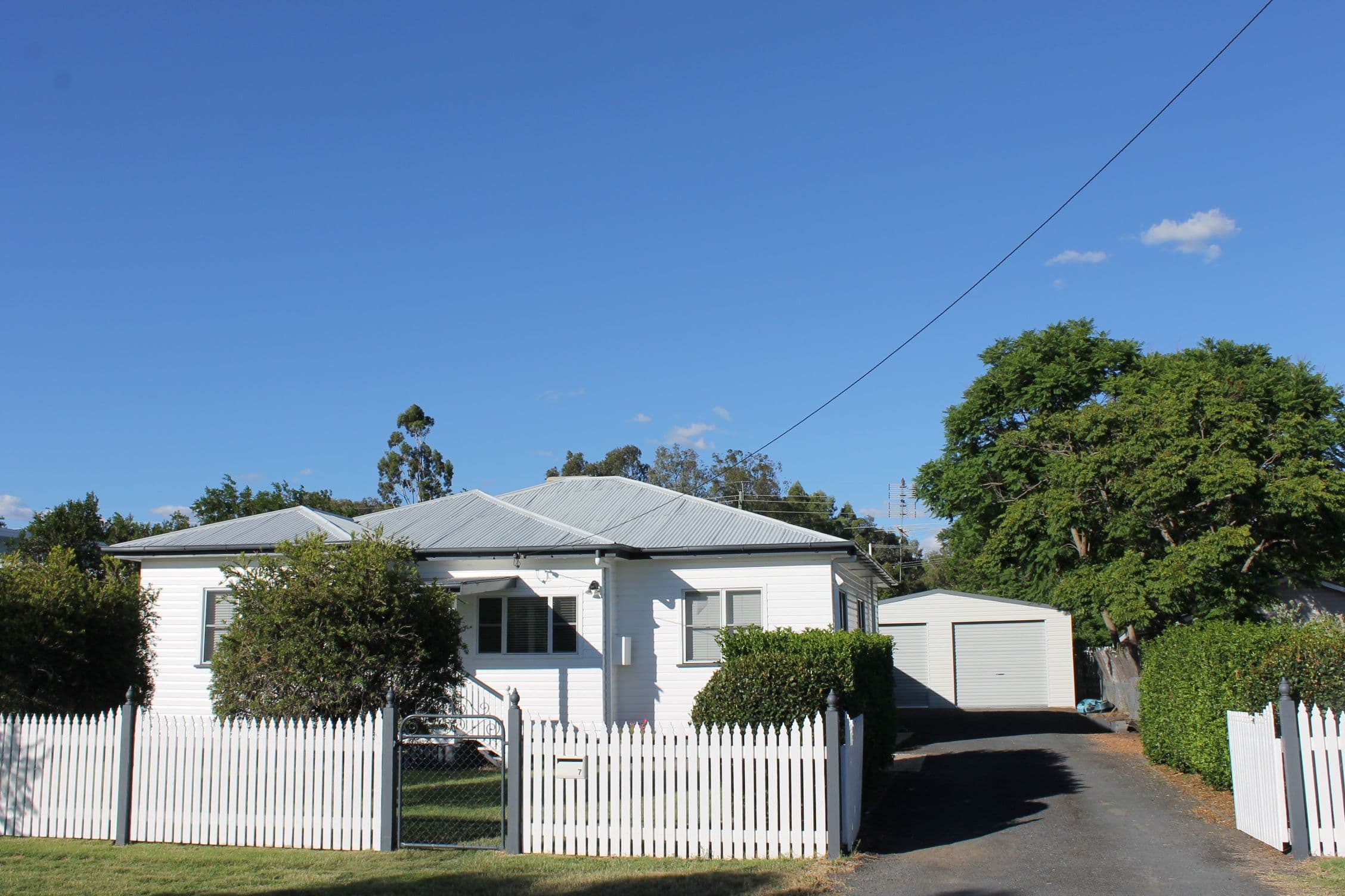 7 Vowles Street, Dalby QLD 4405, Dalby - Image 1
