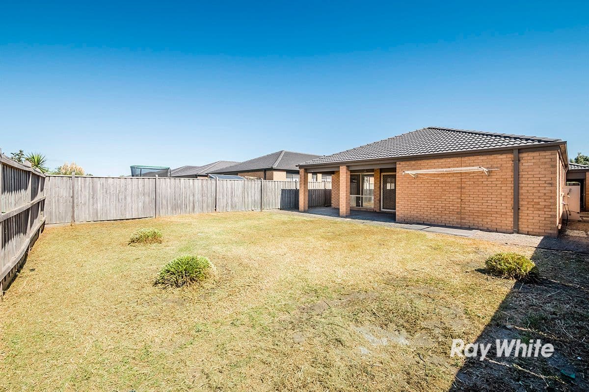92 William Thwaites Boulevard, Cranbourne North VIC 3977, Cranbourne North - Thumbnail 6