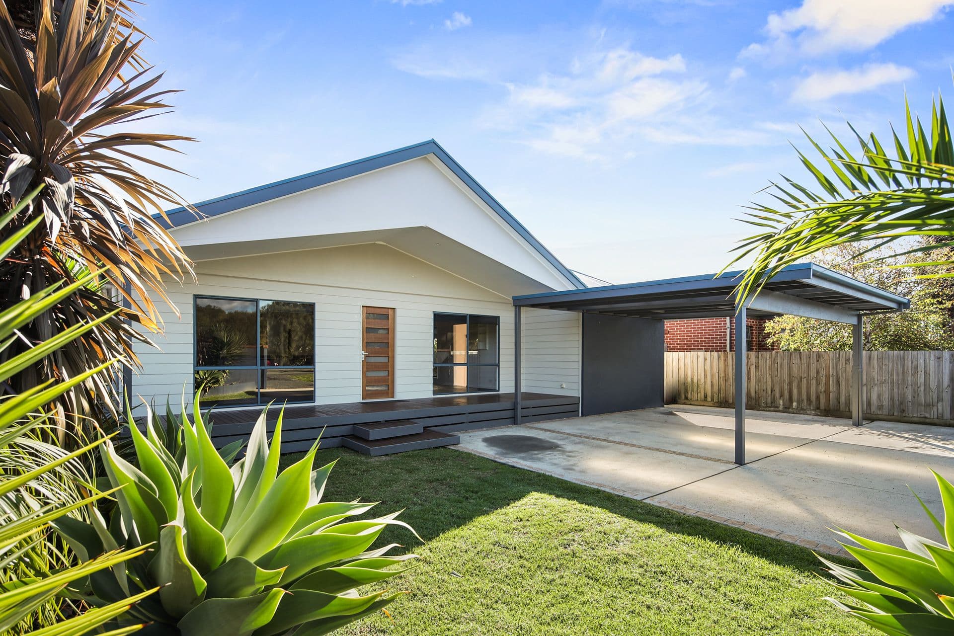 8 Sunderland Bay Road, Sunderland Bay VIC 3922, Sunderland Bay - Image 1