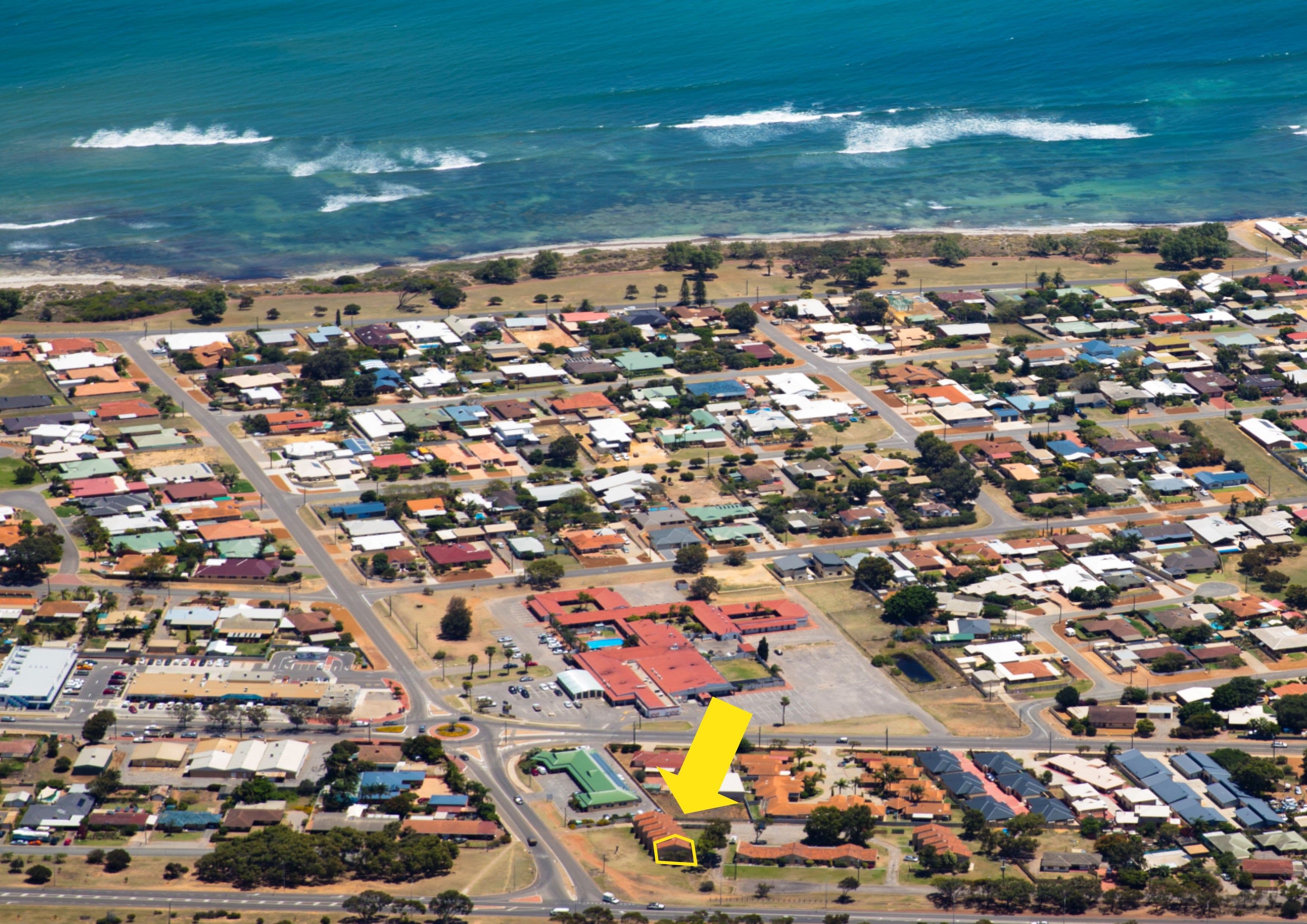 6/125 Railway Street, Bluff Point WA 6530, Bluff Point - Image 1
