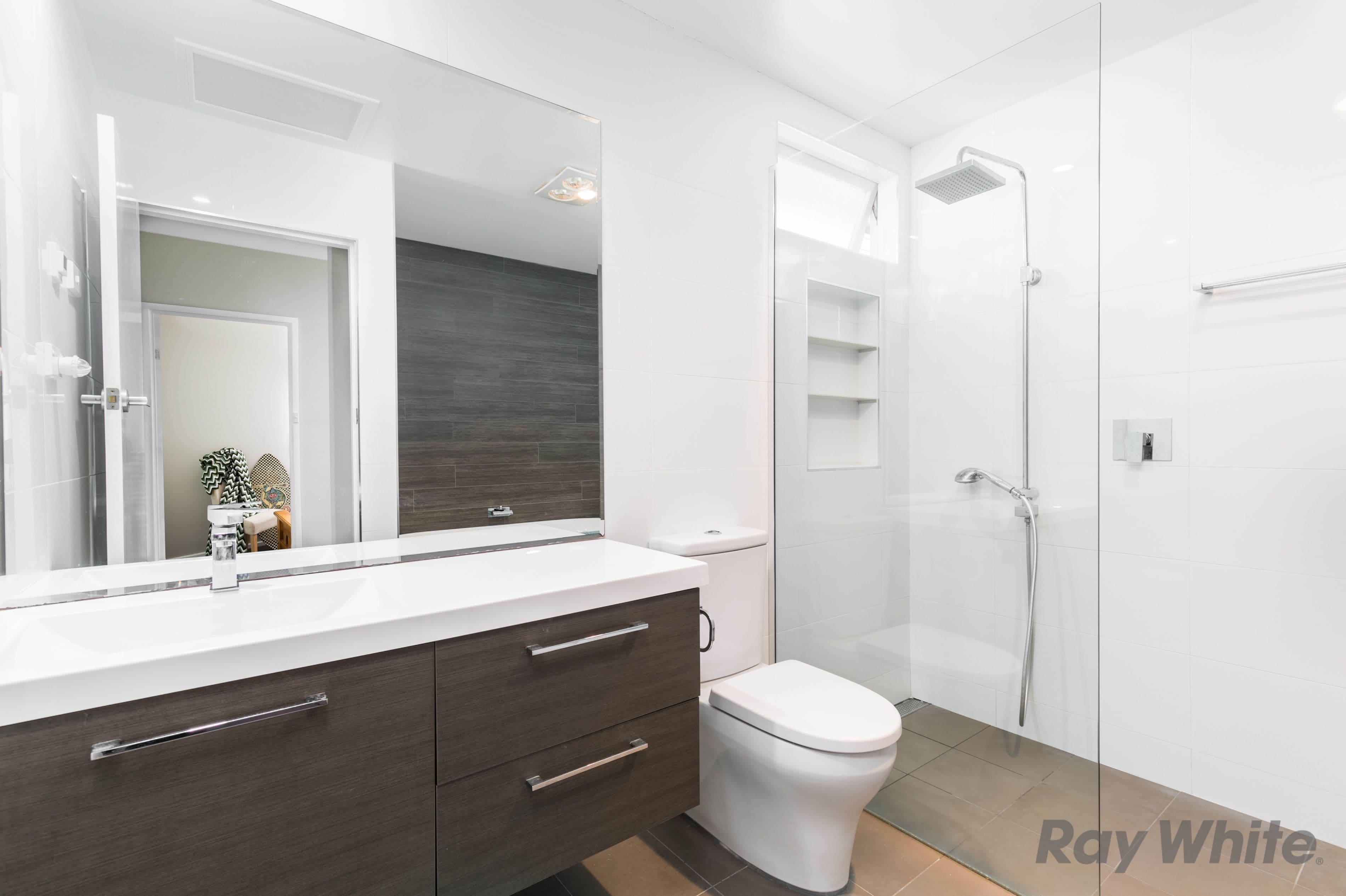 39 Brown Street, Redhead - Thumbnail 7