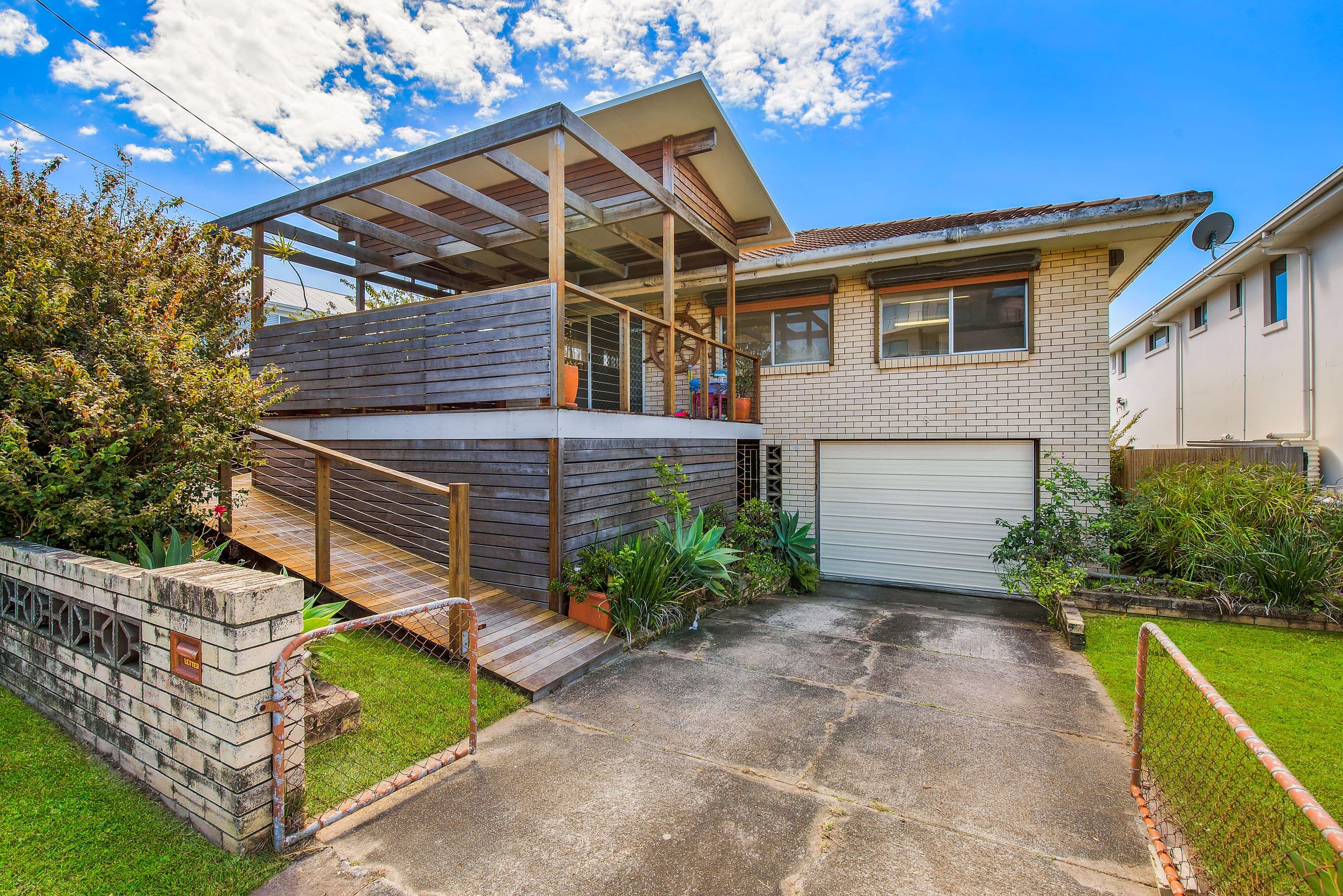 8 Annie Street, Woody Point QLD 4019, Woody Point - Thumbnail 3