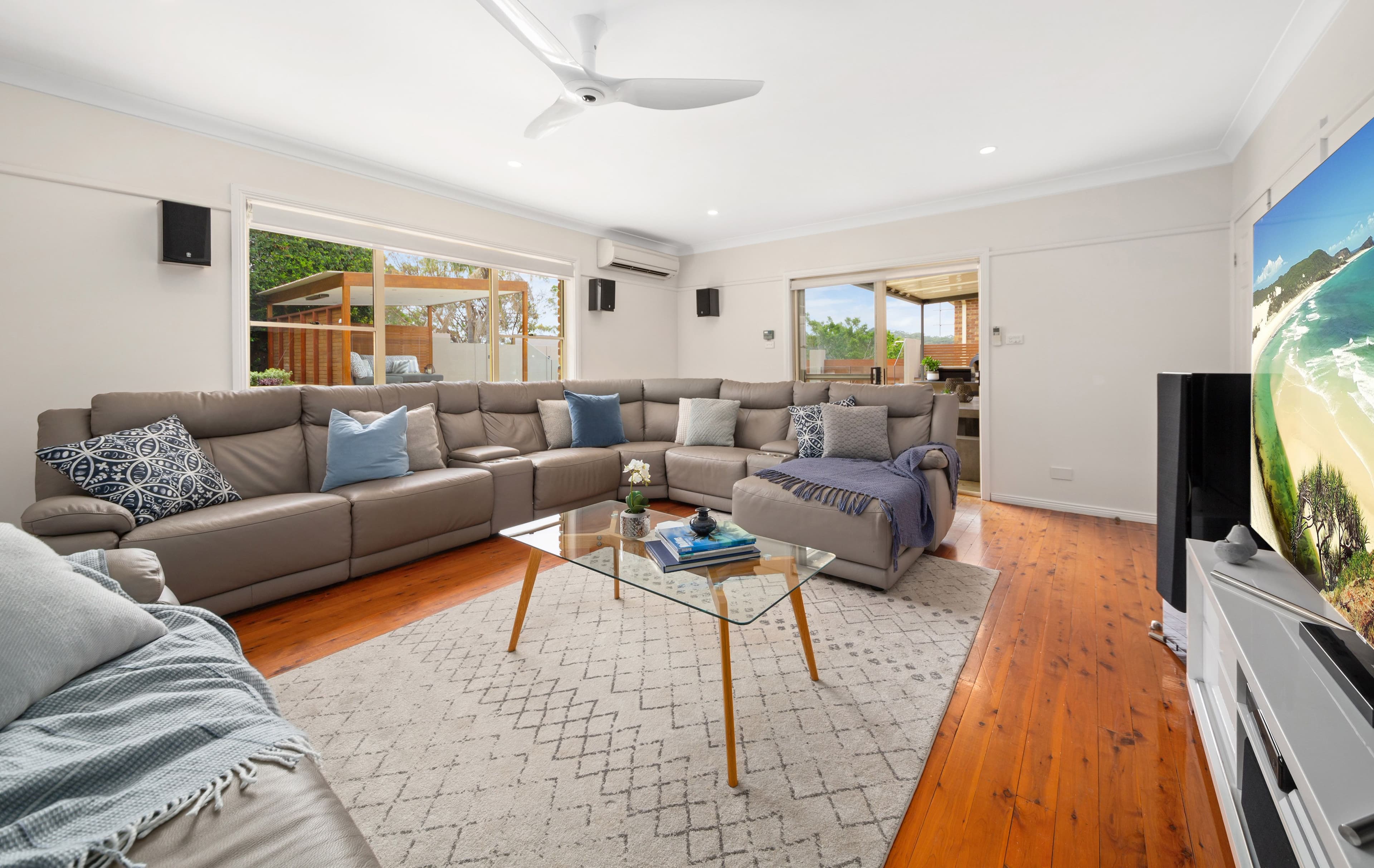 24 McPherson Place, Illawong NSW 2234, Illawong - Thumbnail 6