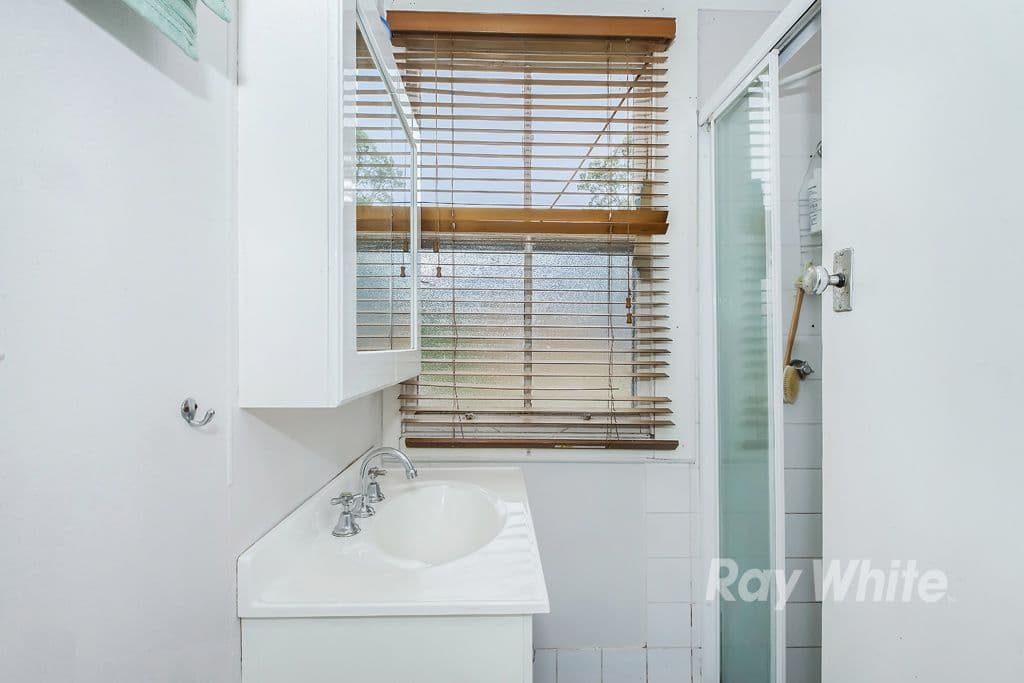 14 North Parade, Blackalls Park - Thumbnail 8