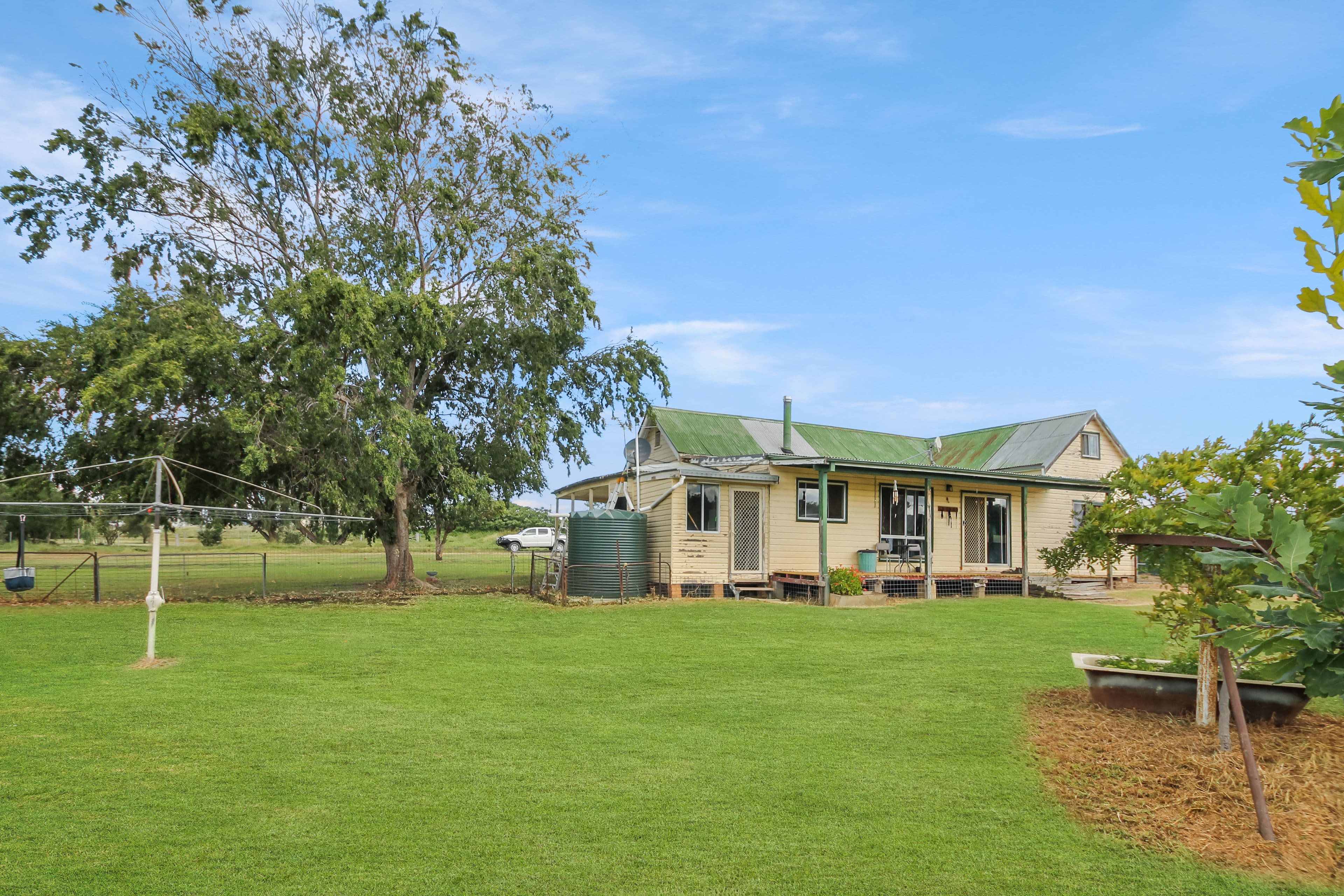 18 Railway Street, Quirindi NSW 2343, Quirindi - Thumbnail 2