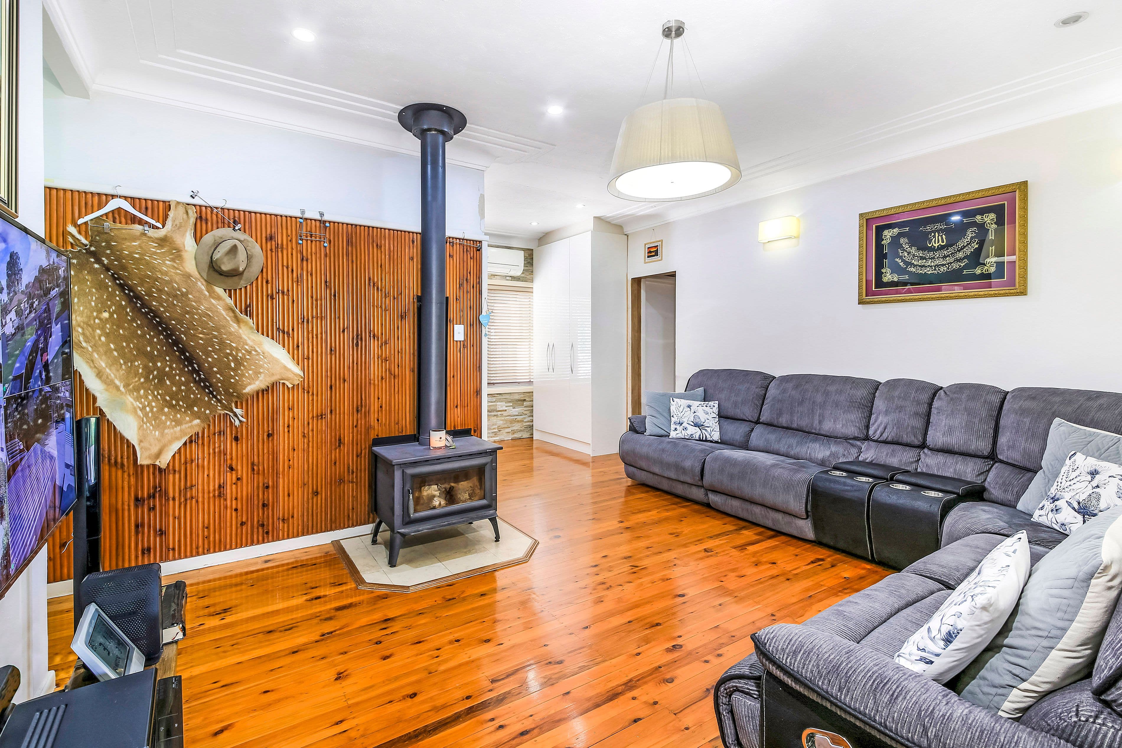 62 Woodland Road, Chester Hill NSW 2162, Chester Hill - Thumbnail 2