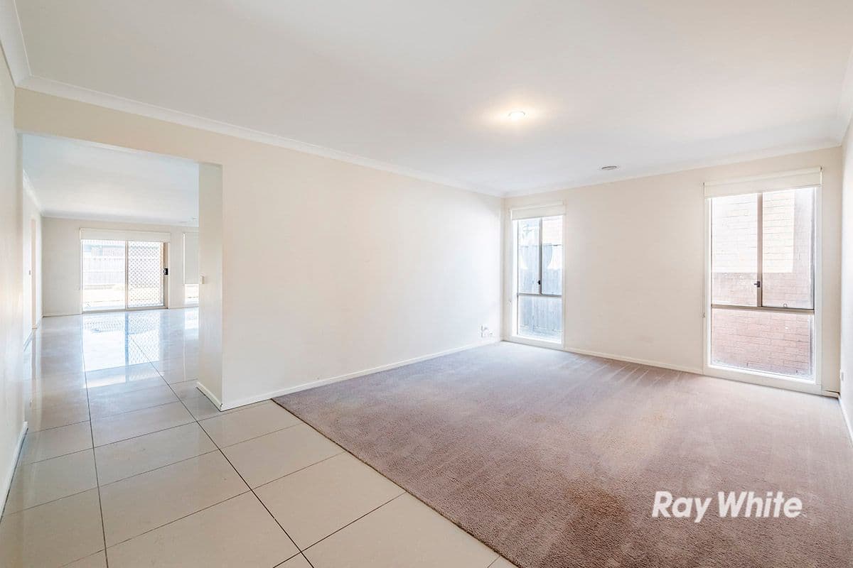 92 William Thwaites Boulevard, Cranbourne North VIC 3977, Cranbourne North - Thumbnail 8