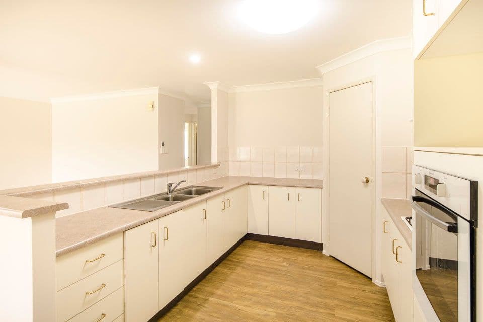 20 Lillypilly Court, Middle Ridge QLD 4350, Middle Ridge - Thumbnail 6