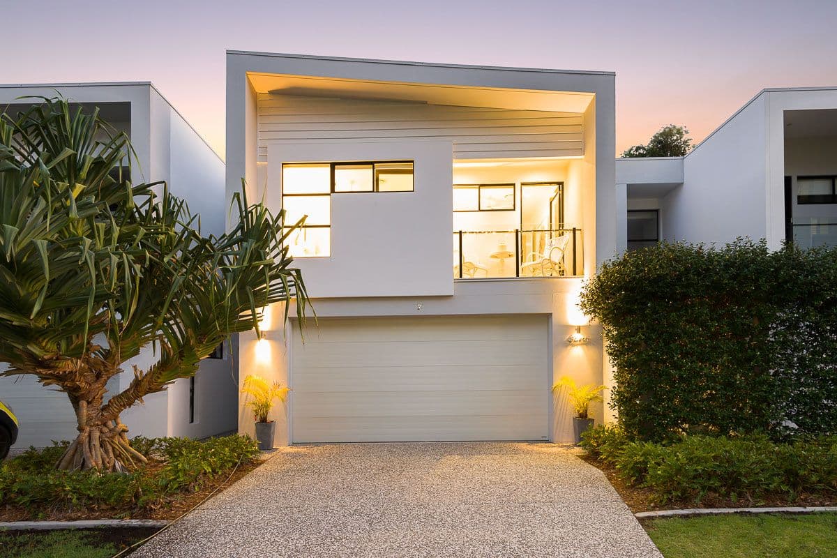 323 Bayview Street, Hollywell QLD 4216, Hollywell - Thumbnail 2