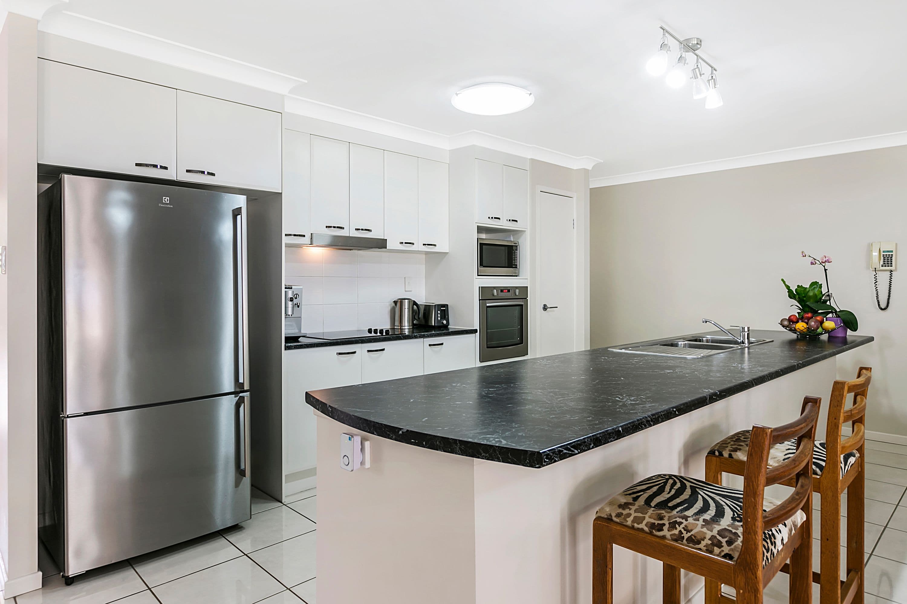 7 Granada Drive, Eatons Hill QLD 4037, Eatons Hill - Image 1