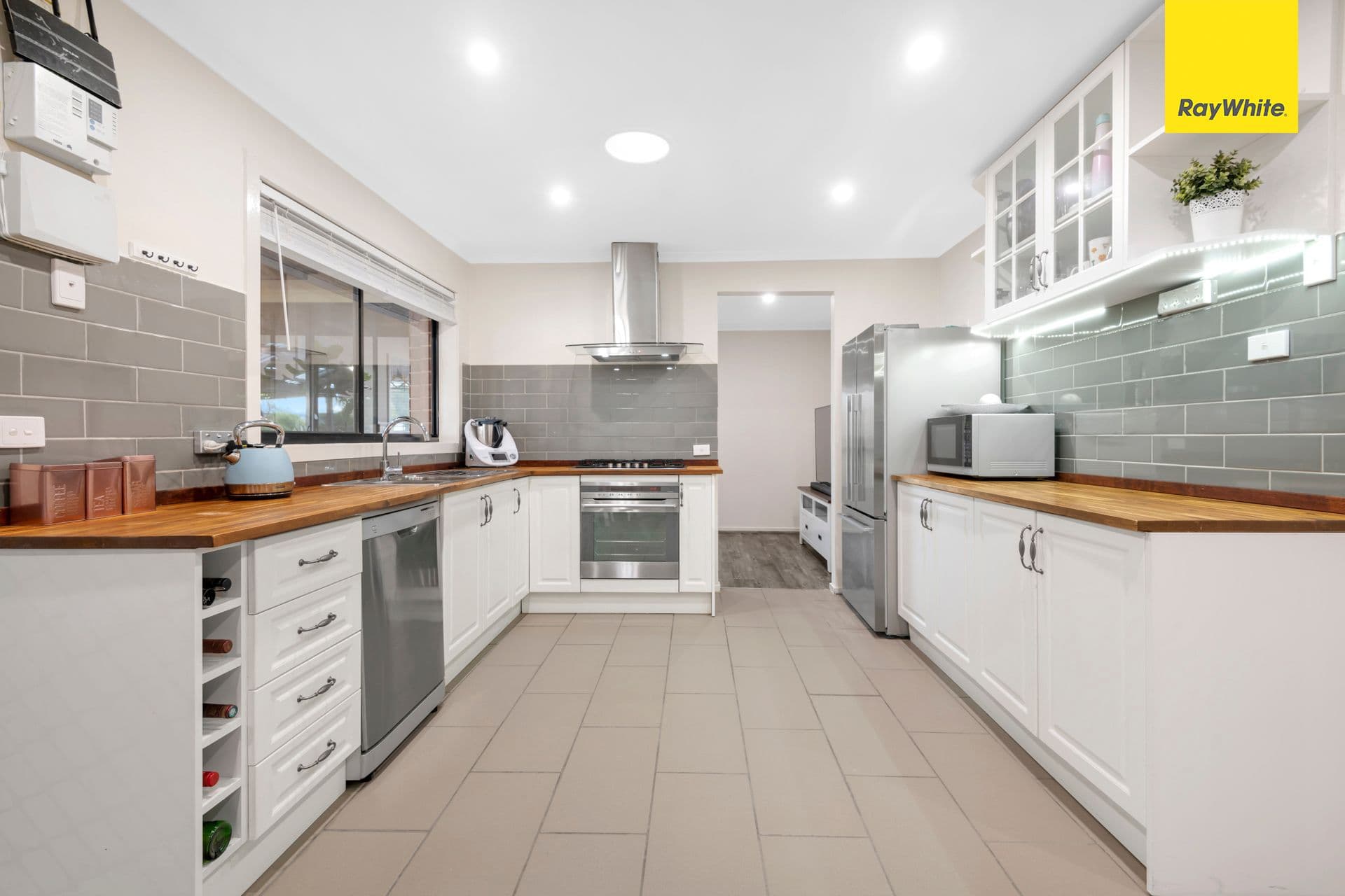 6 Duster Court, Brookfield VIC 3338, Brookfield - Thumbnail 6
