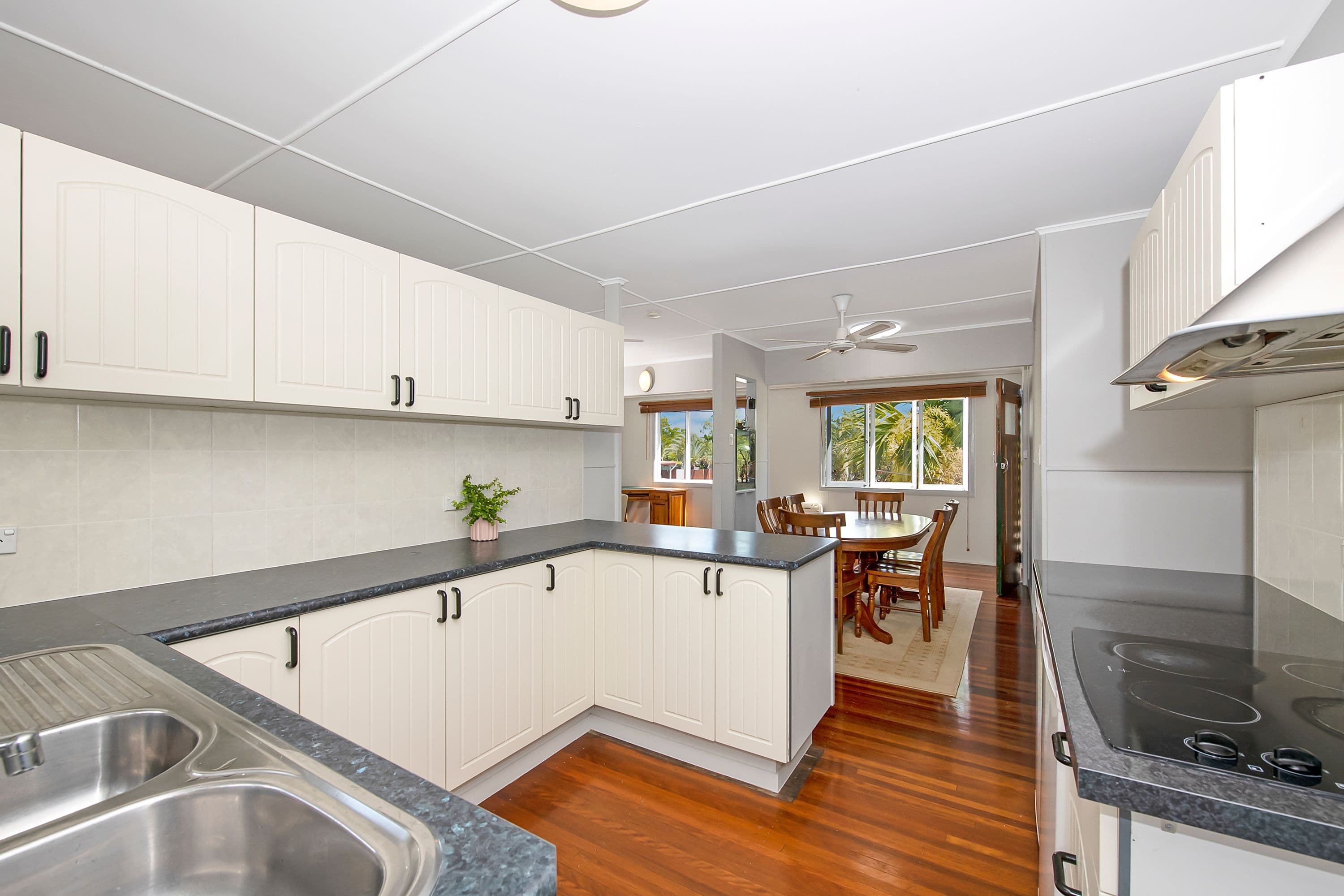 24 Tyrrell Street, Gulliver QLD 4812, Gulliver - Image 1