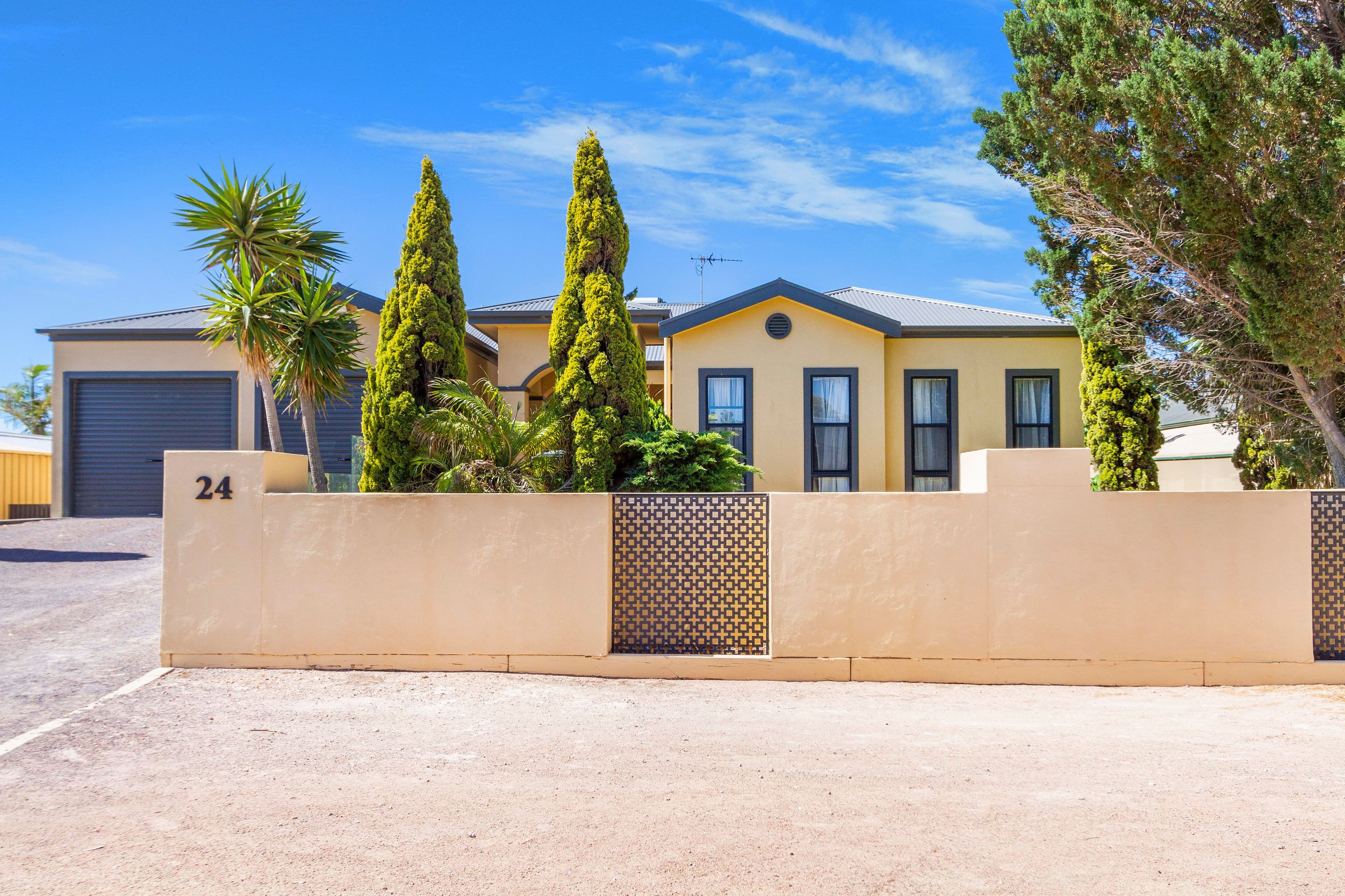 24 Hambidge Street, Thevenard SA 5690, Thevenard - Image 1