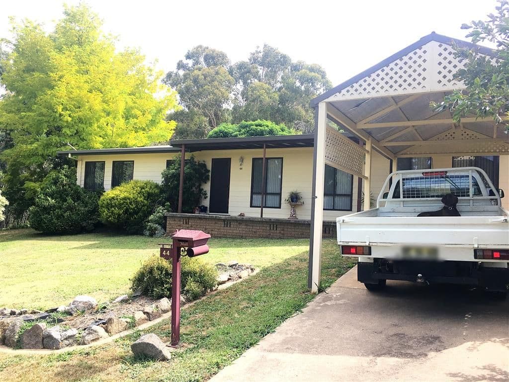 44 Bartlett Street, Batlow - Thumbnail 2