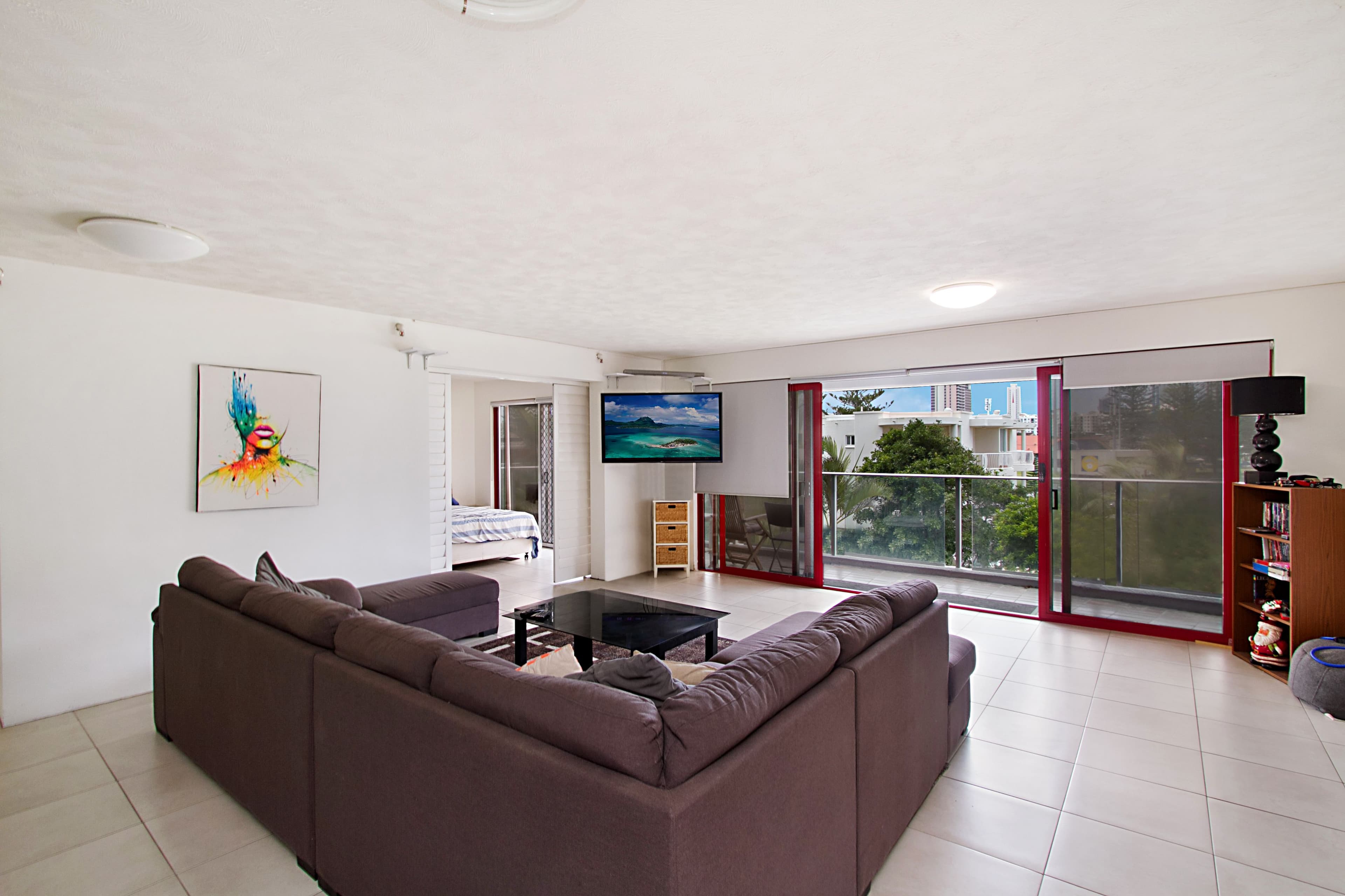 3 'Chelsea' 7 Britannia Avenue, BROADBEACH QLD 4218, Broadbeach - Thumbnail 4