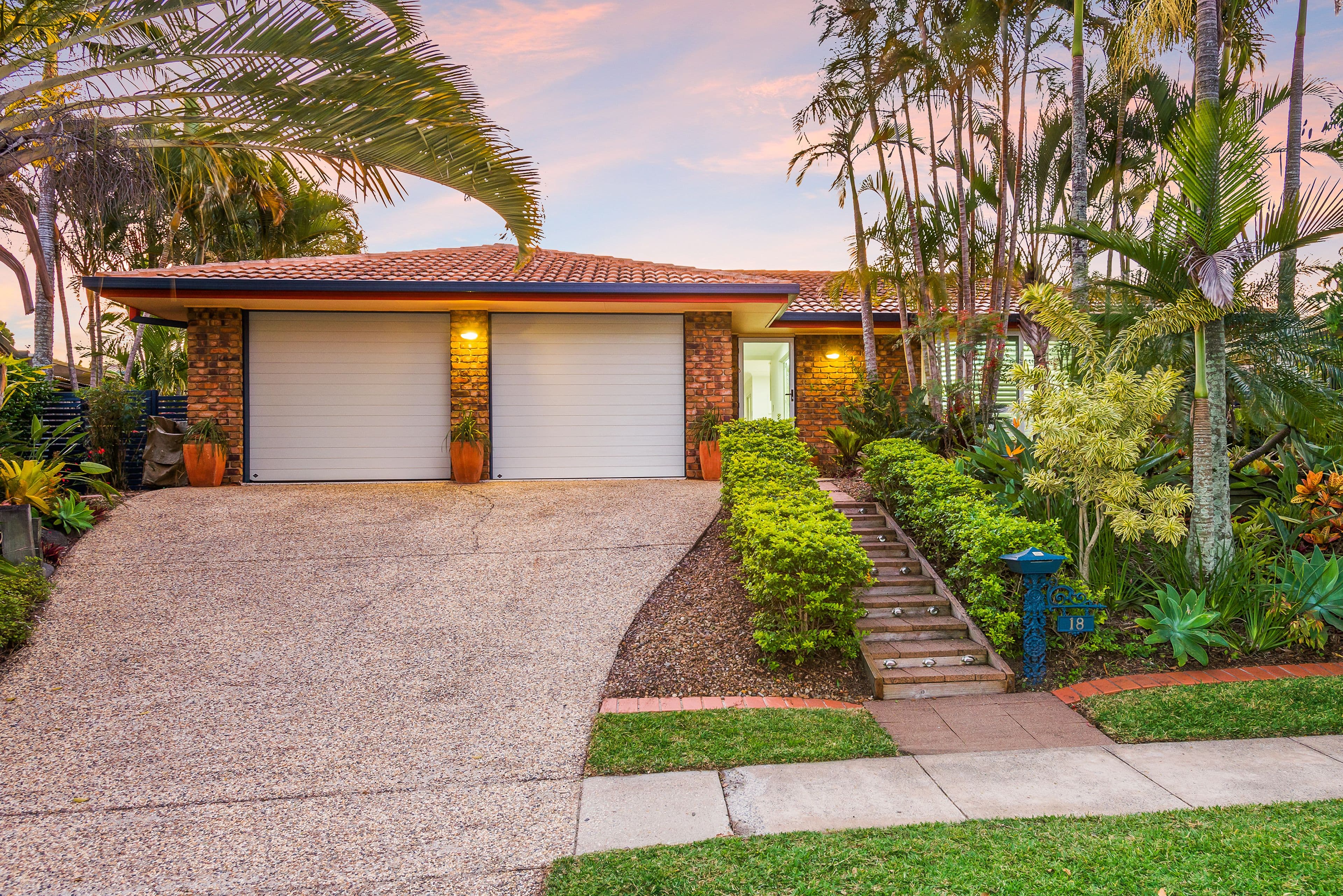 18 Nardie Street, Eight Mile Plains QLD 4113, Eight Mile Plains - Image 1