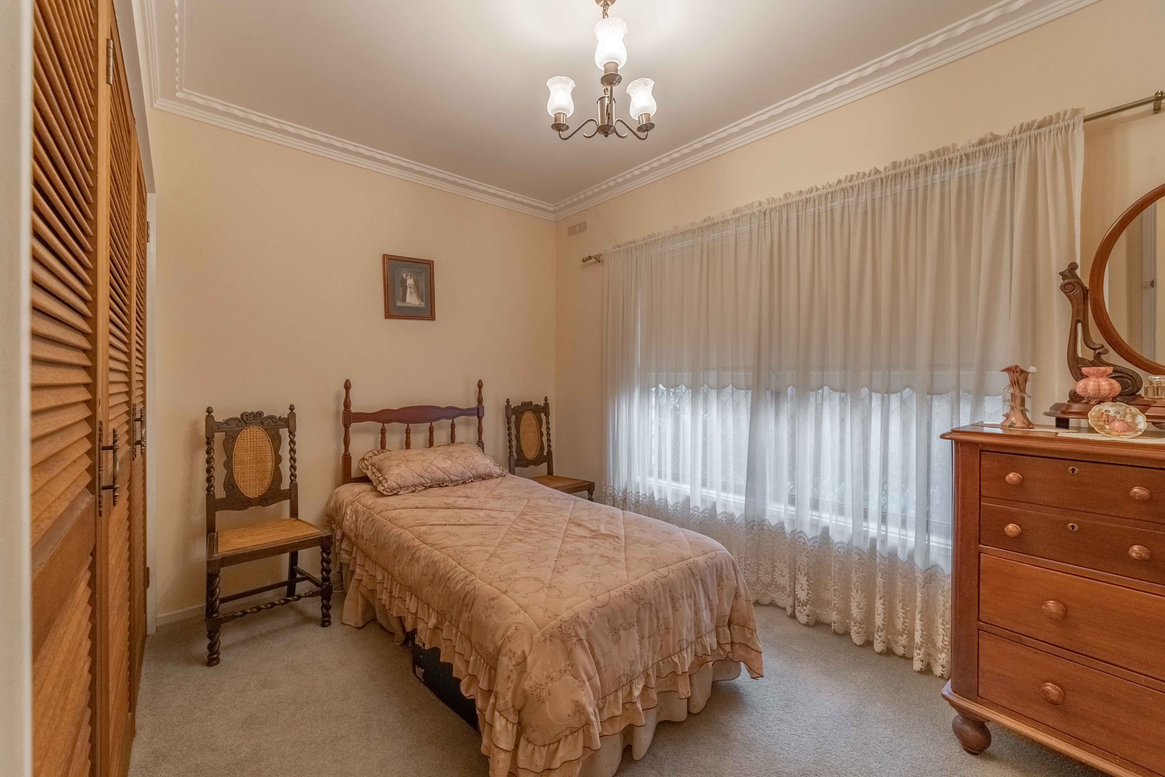 8 Button Street, Strathdale VIC 3550, Strathdale - Thumbnail 3