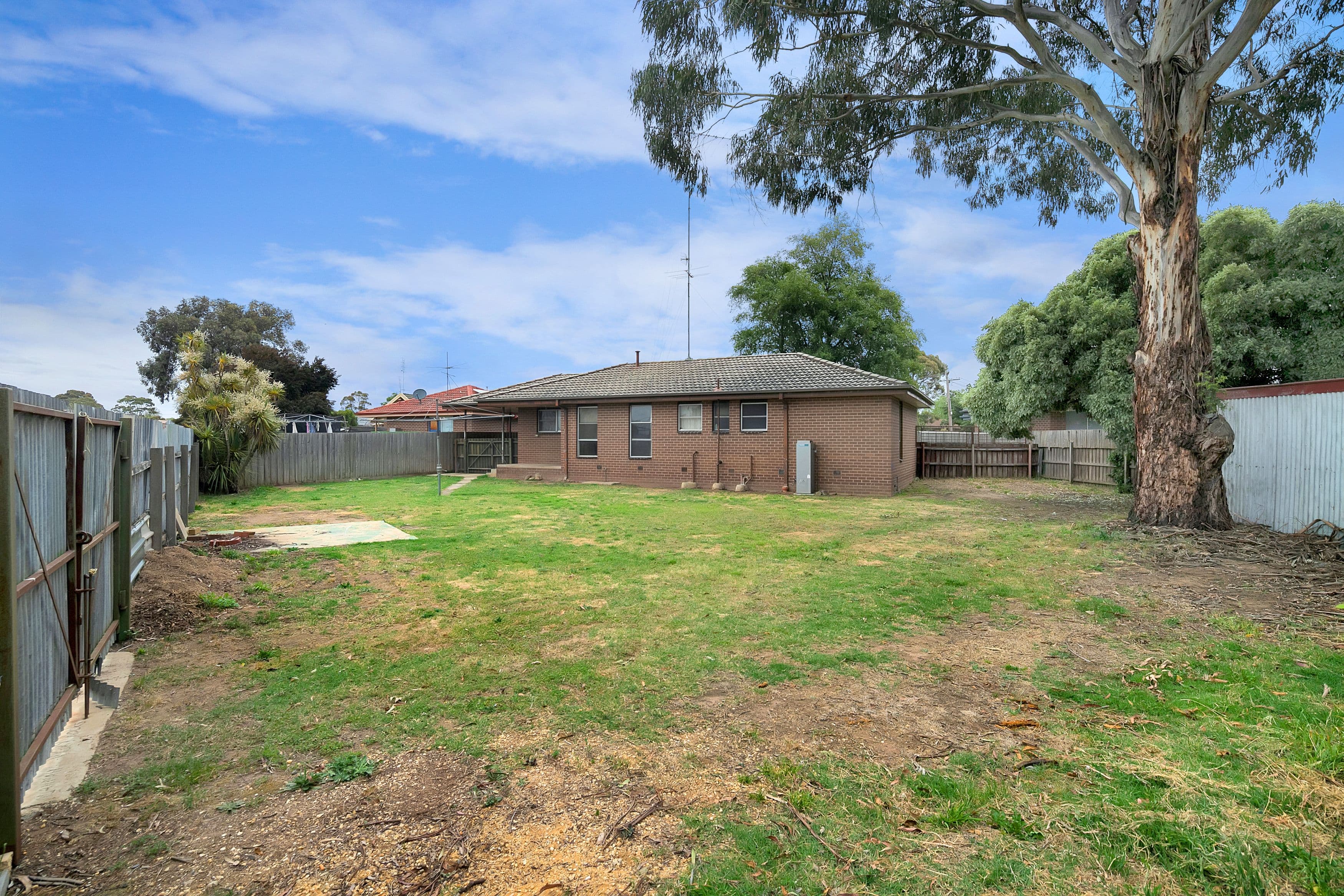 38 Erica Street, Wendouree VIC 3355, Wendouree - Thumbnail 8