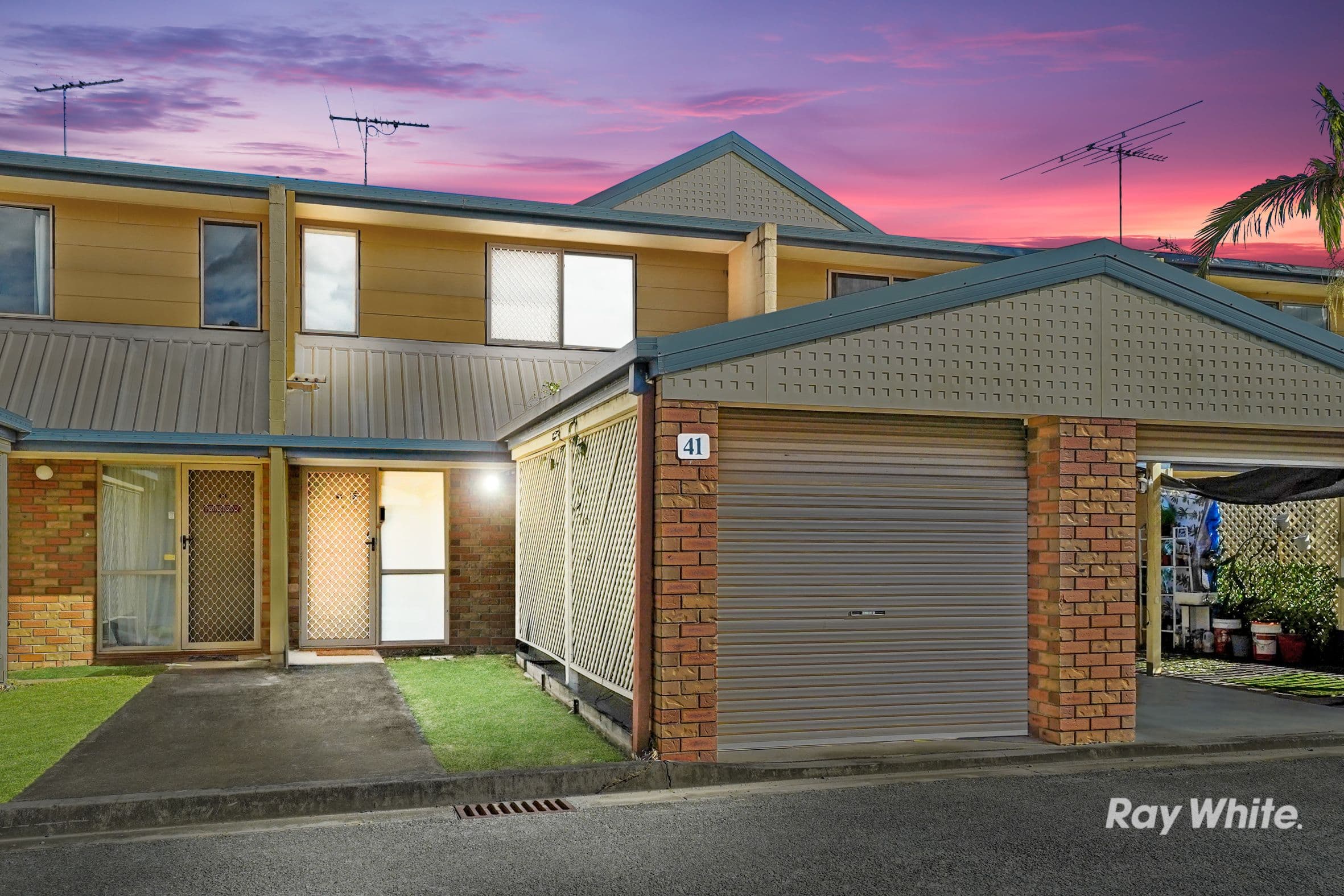 8 Briggs Road, Springwood QLD 4127, Springwood - Thumbnail 2