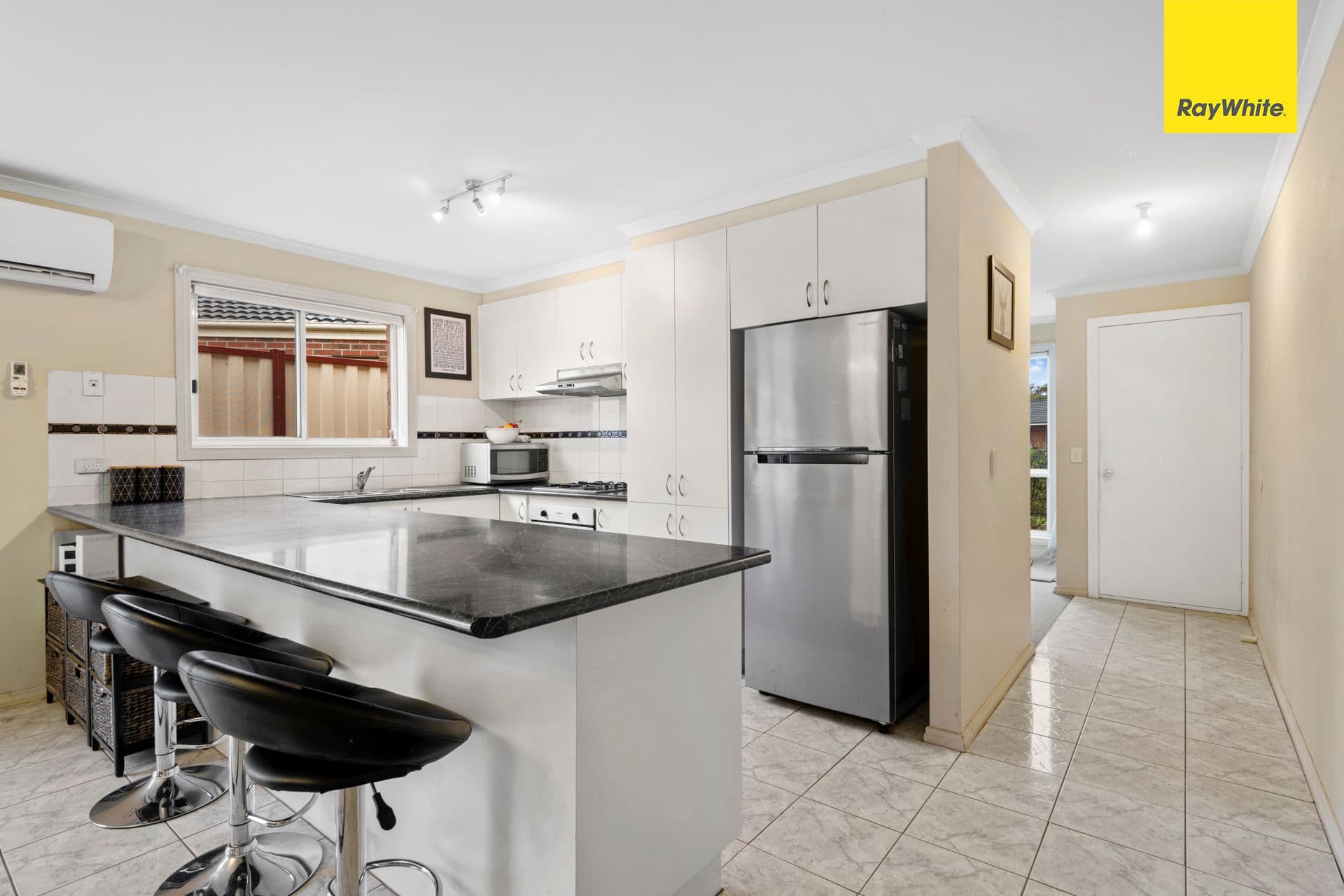 18 Maree Court, Kurunjang VIC 3337, Kurunjang - Thumbnail 4