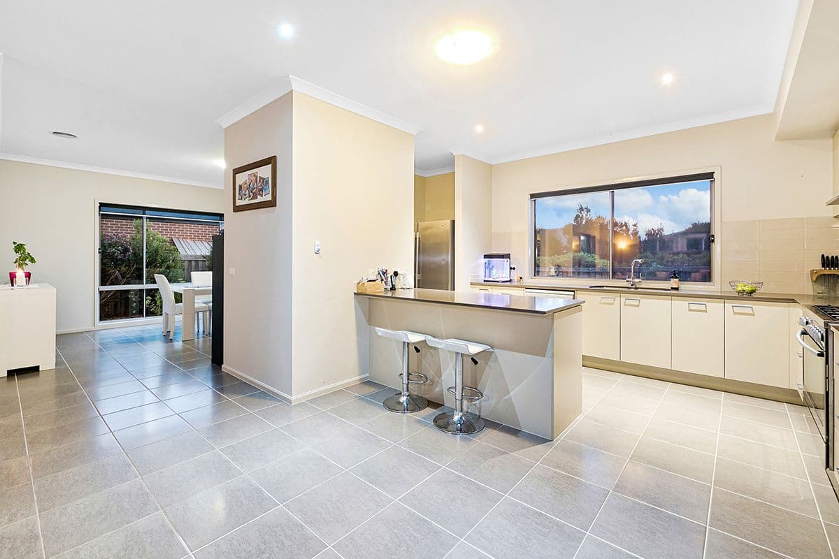 34 Bayley Place, Cranbourne West VIC 3977, Cranbourne West - Thumbnail 6