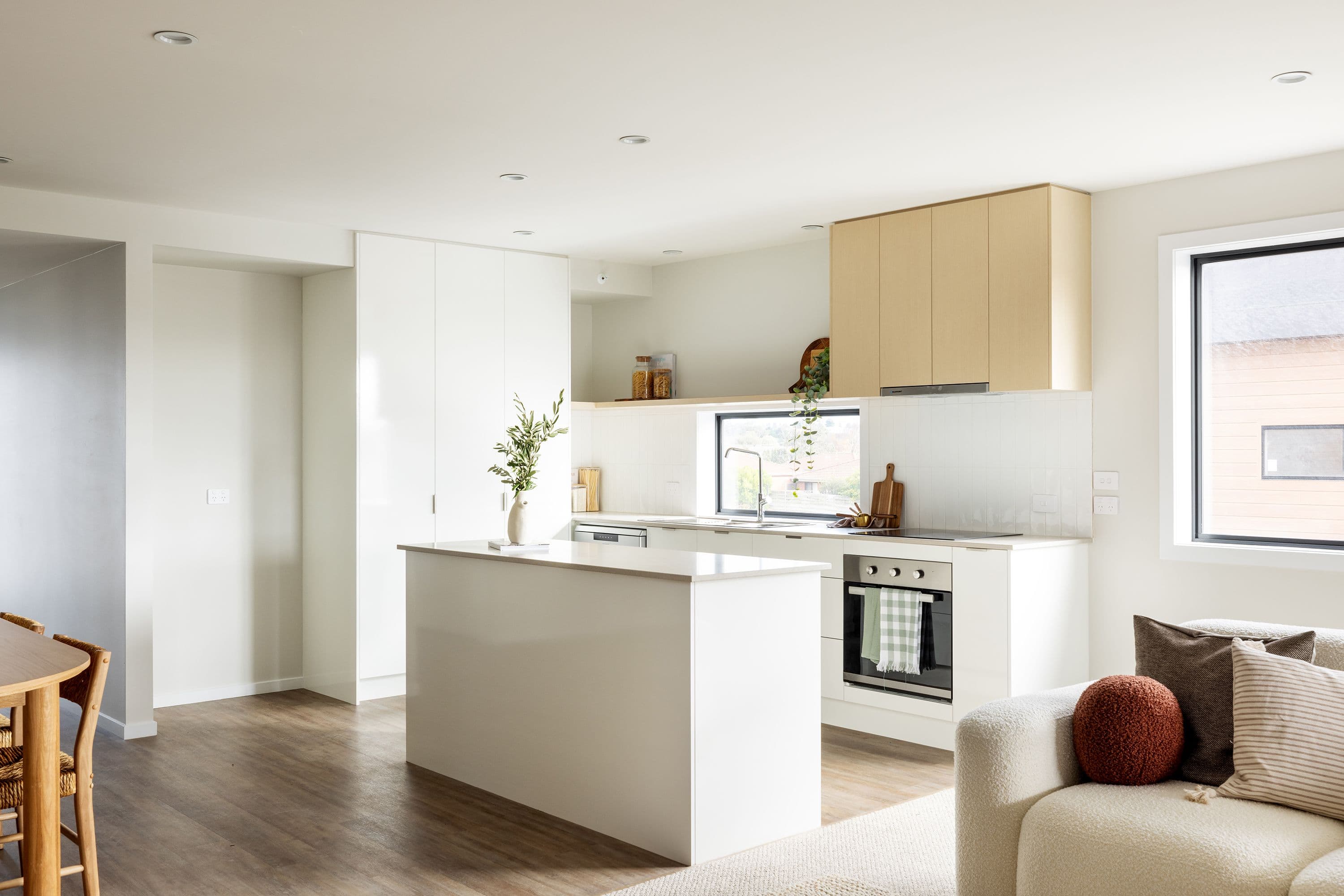 73 Mortlake Road, Warrnambool VIC 3280, Warrnambool - Thumbnail 4