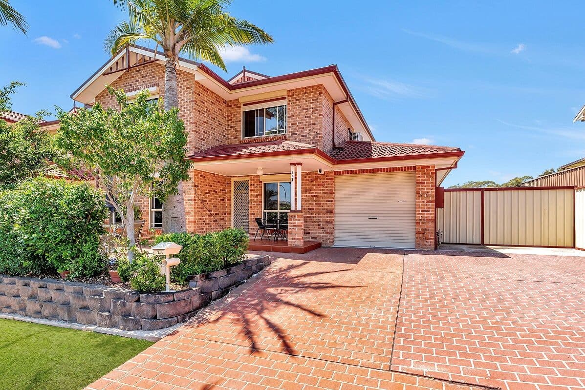 28 Currawong Street, Green Valley NSW 2168, Green Valley - Thumbnail 2