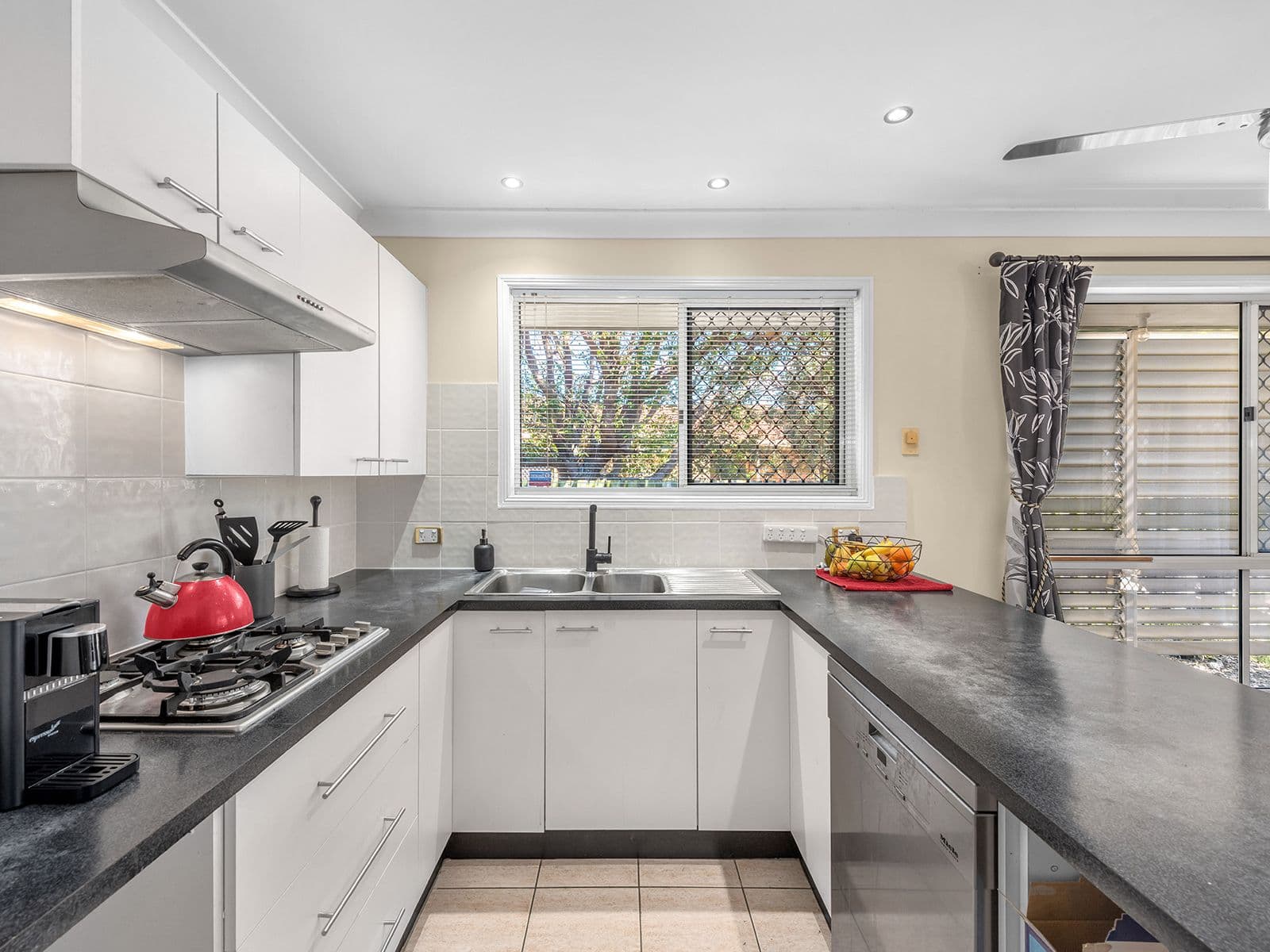 1 Banyan Place, Zillmere QLD 4034, Zillmere - Thumbnail 8