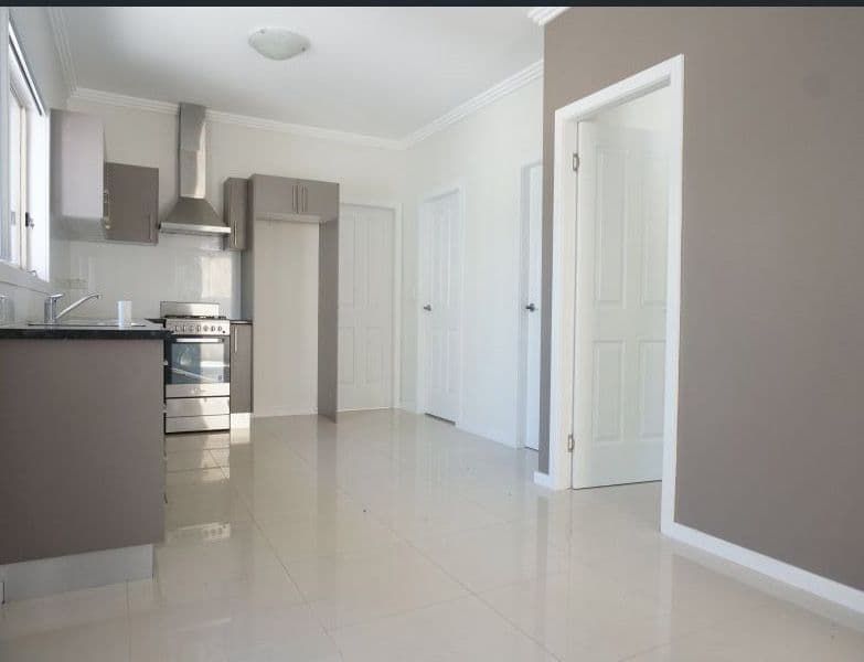 8 Saurine Street, Bankstown NSW 2200, Bankstown - Thumbnail 2