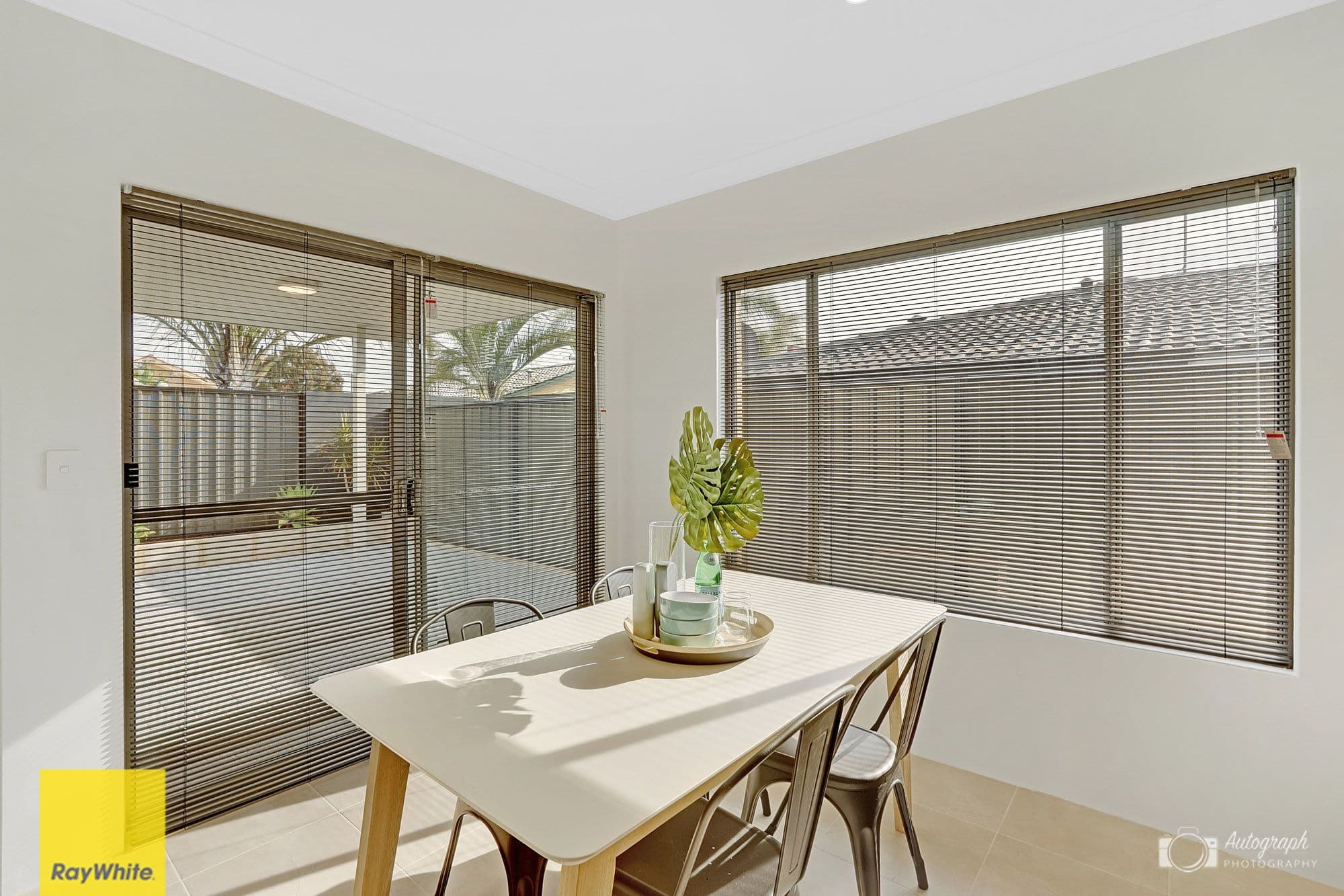 38 Mereworth Way, Girrawheen WA 6064, Girrawheen - Thumbnail 3
