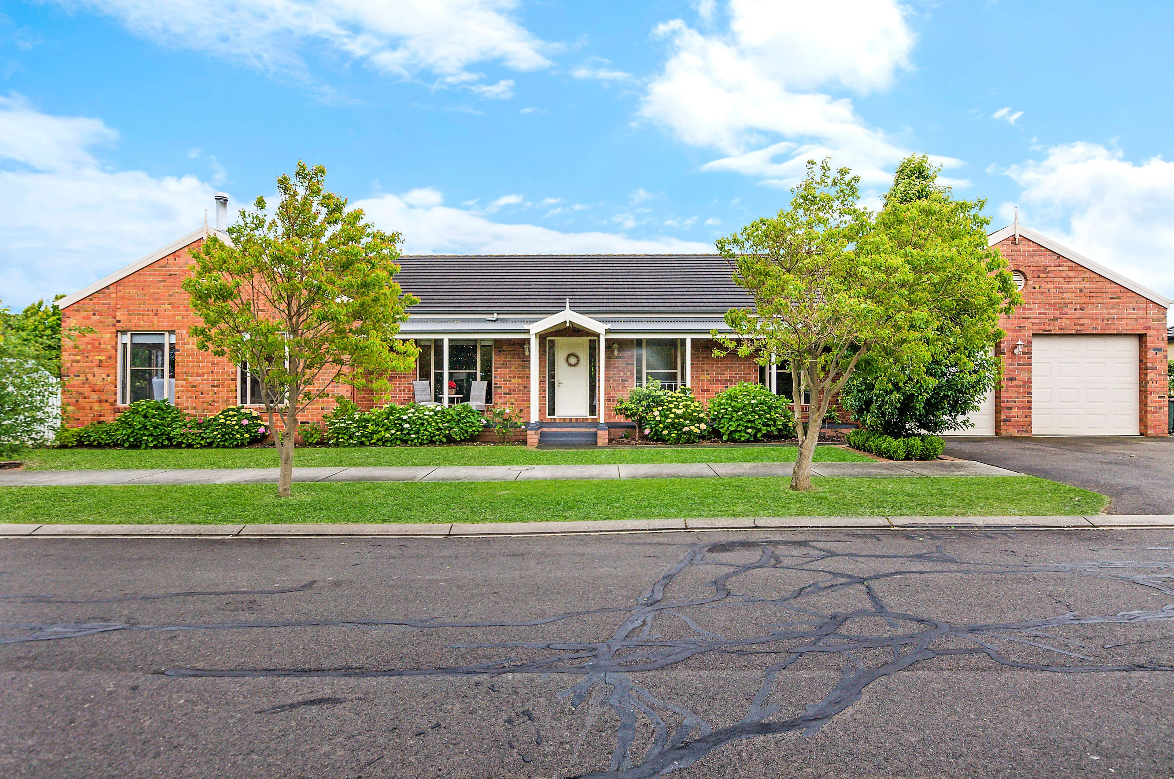 1 Leo Francis Drive, Warrnambool VIC 3280, Warrnambool - Image 1