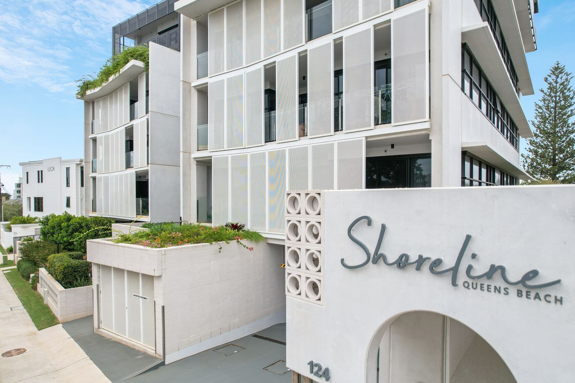 124 Prince Edward Parade, Scarborough QLD 4020, Scarborough - Thumbnail 2