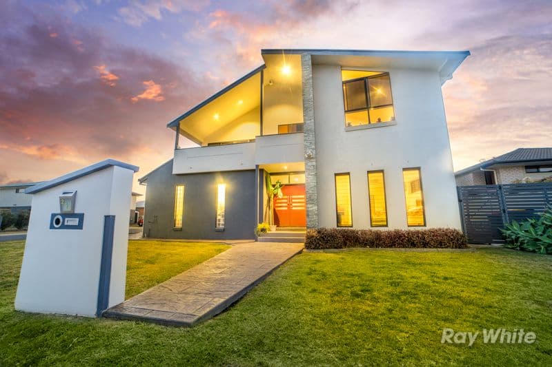255 Queen Street, Grafton - Image 1
