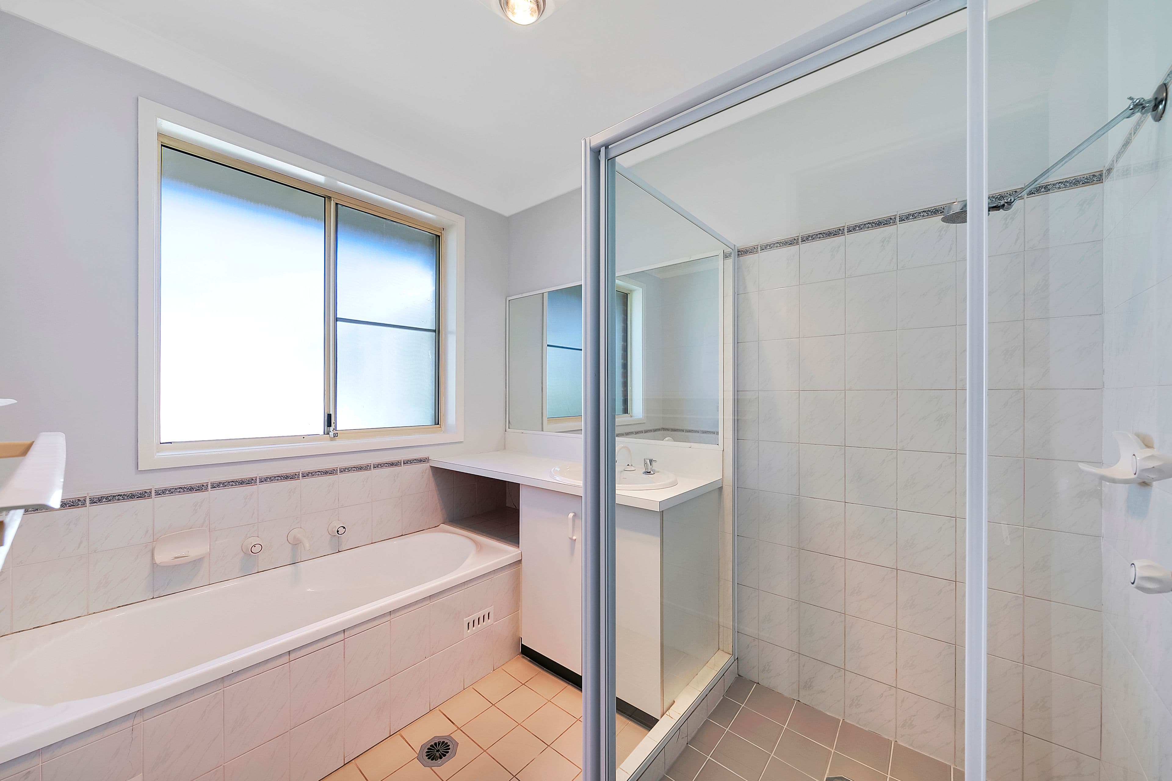 10 Bolton Street, Bateau Bay NSW 2261, Bateau Bay - Thumbnail 4