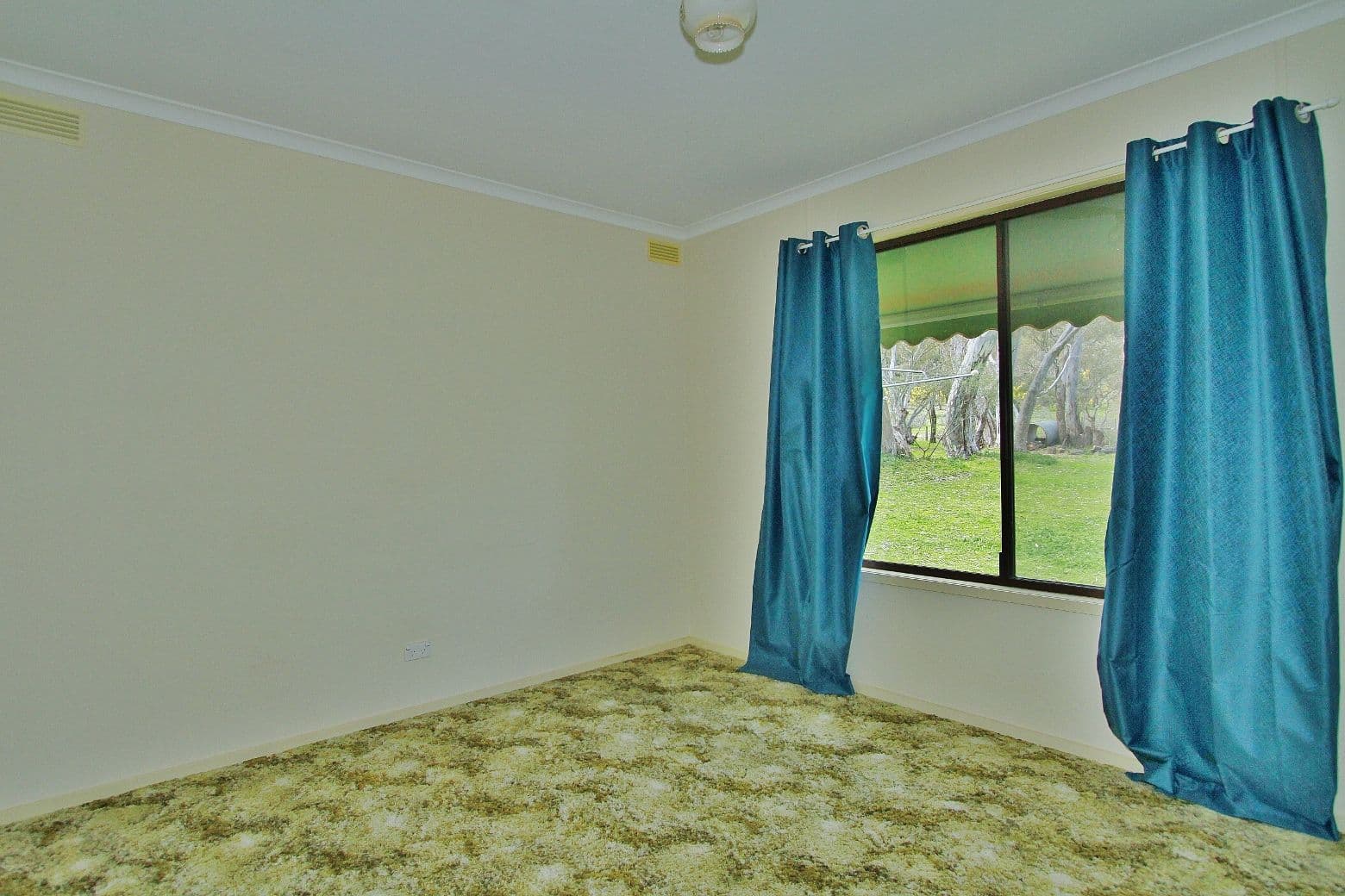 62-64 Caldwell Street, Heathcote VIC 3523, Heathcote - Thumbnail 8