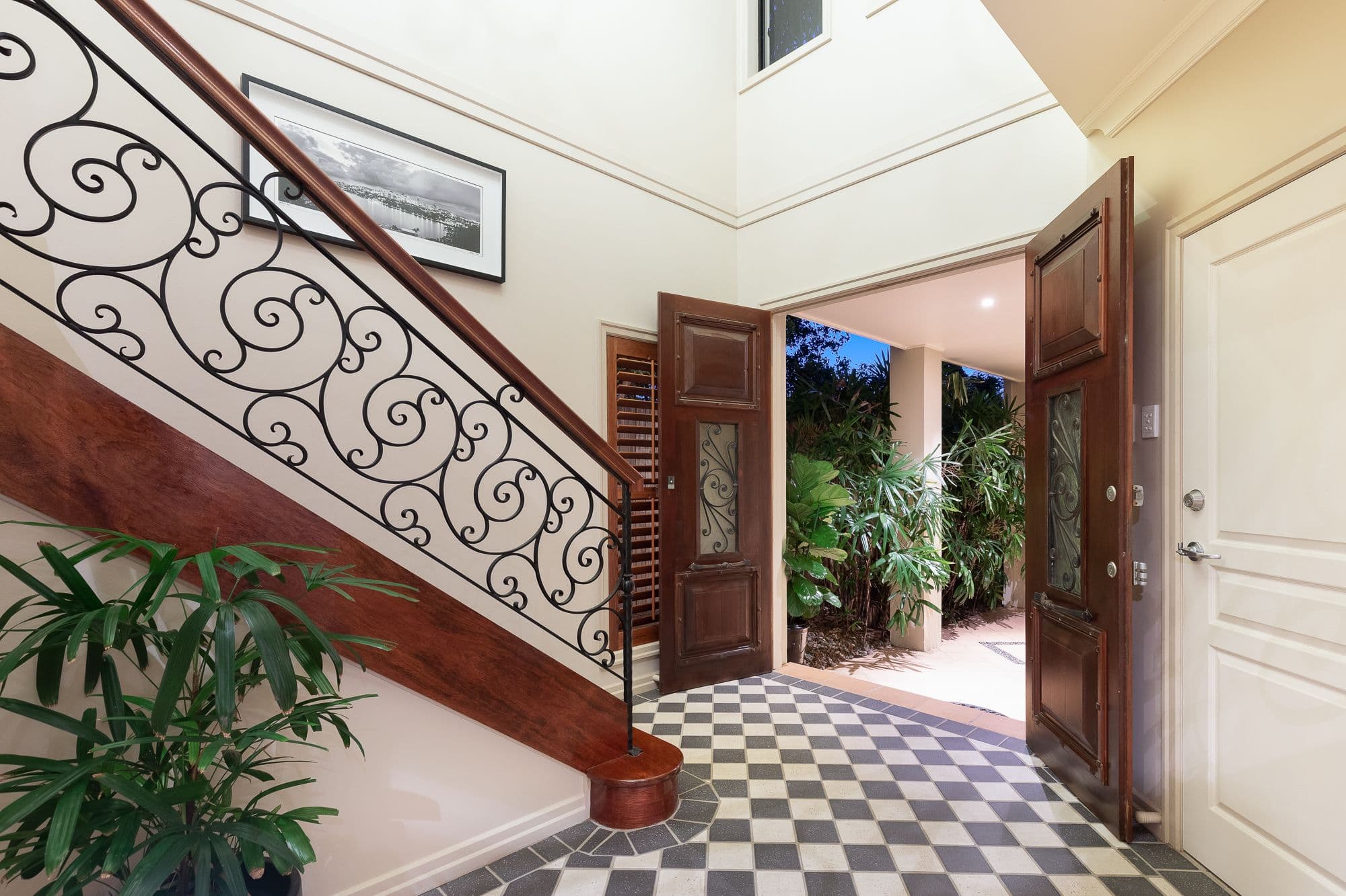 114 Stuart Street, Bulimba QLD 4171, Bulimba - Thumbnail 2
