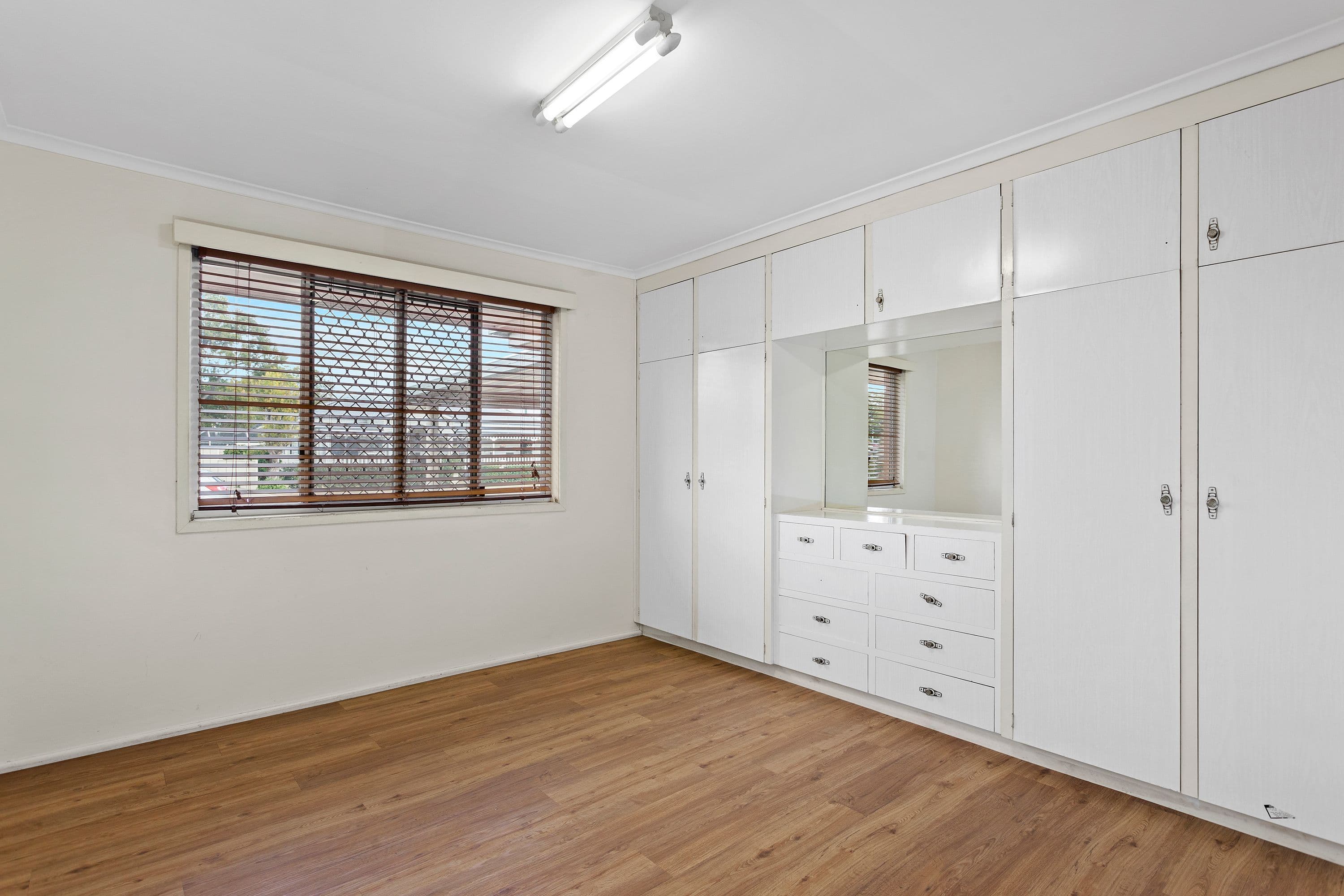 11 Allenby Street, Newtown QLD 4350, Newtown - Thumbnail 7