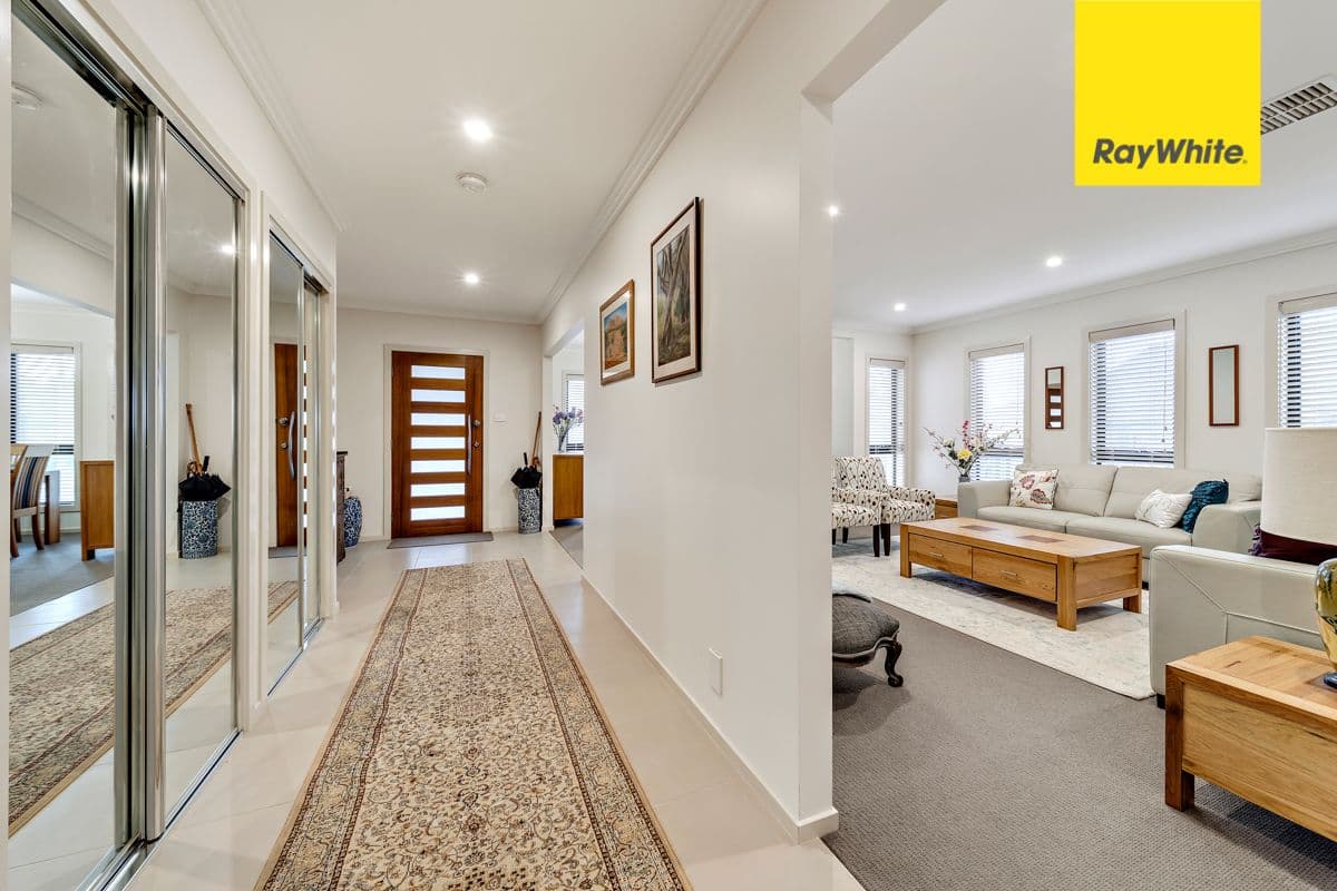17 Wighton Terrace, Casey ACT 2913, Casey - Thumbnail 2