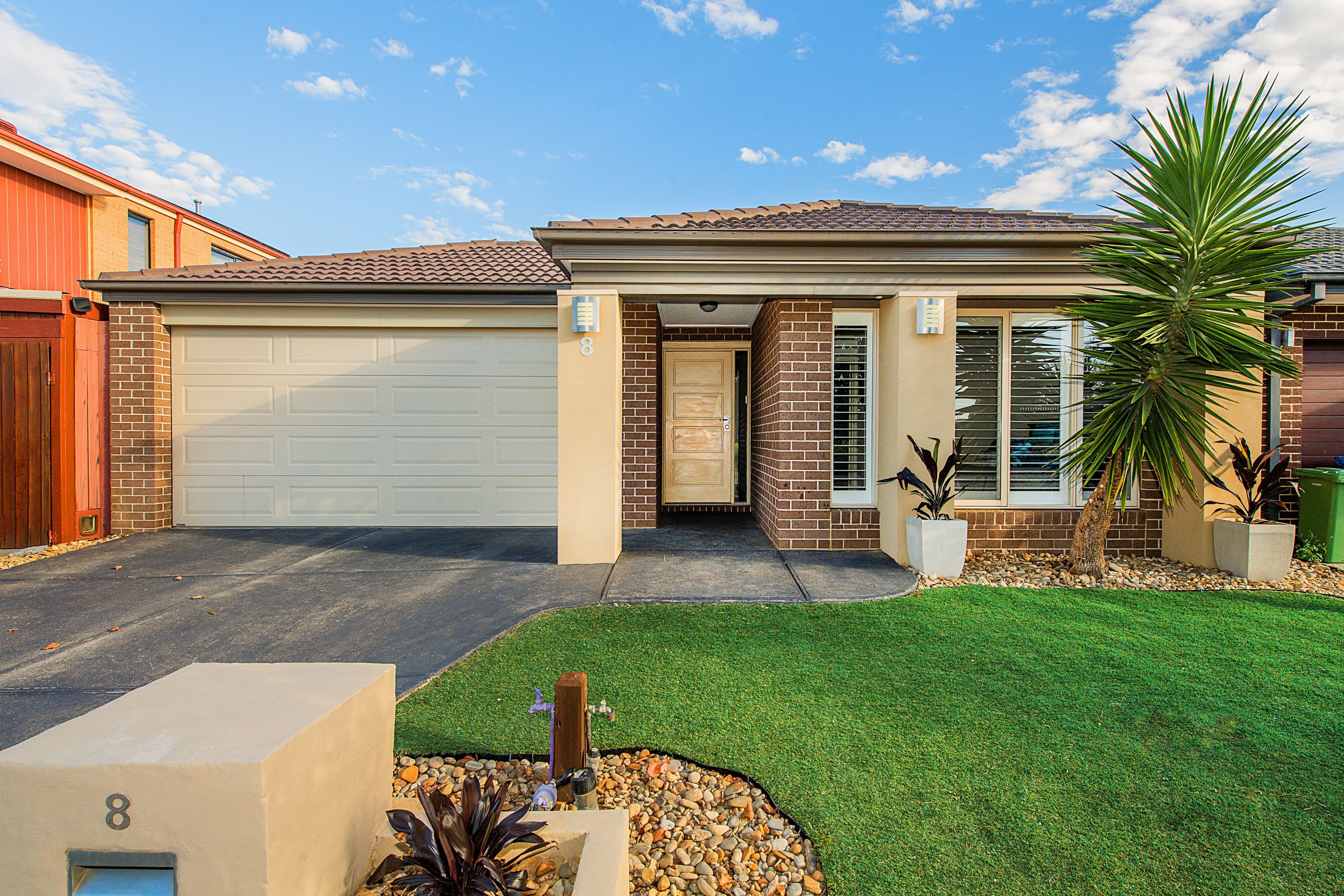 8 Sassafras Place, Cranbourne North VIC 3977, Cranbourne North - Image 1