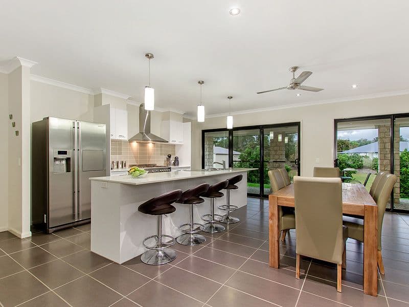 3 Ginger Rogers Road, Maudsland QLD 4210, Maudsland - Thumbnail 5