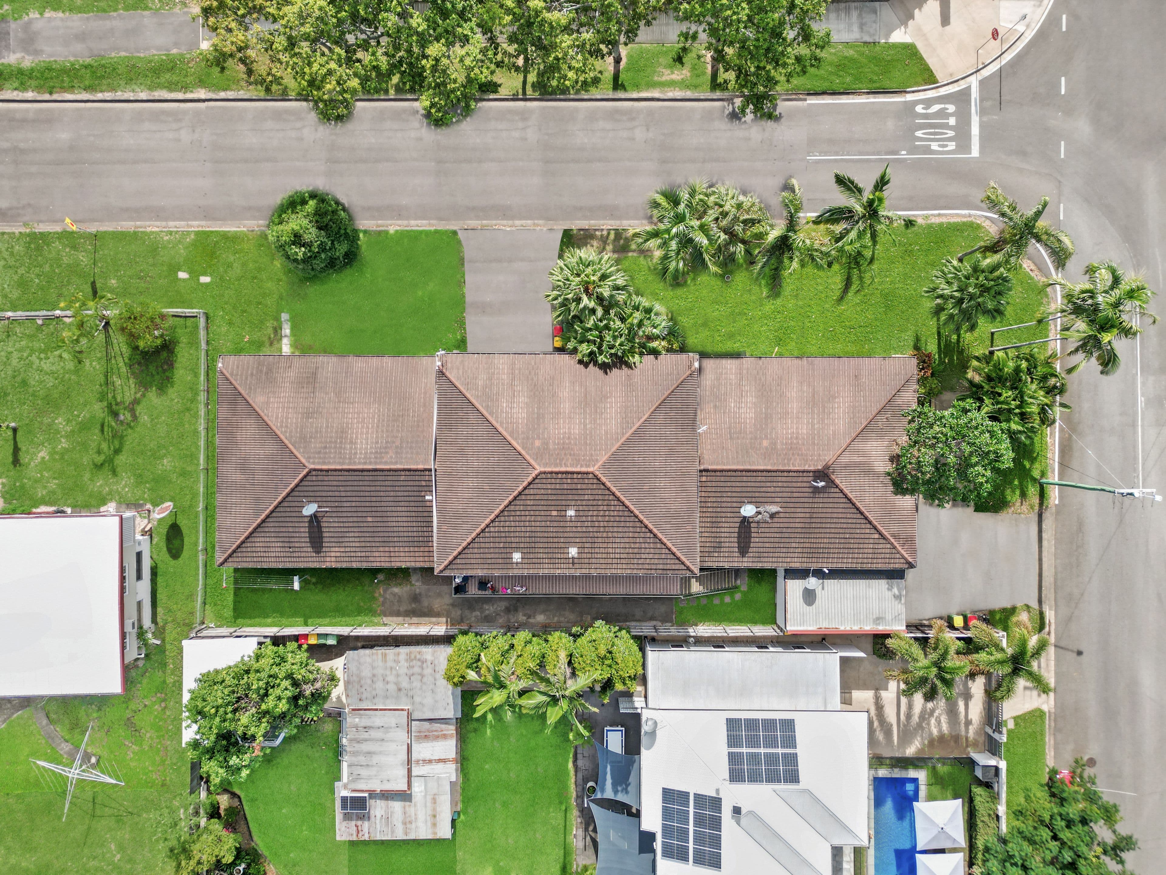 13 Forrest Street, Rosslea QLD 4812, Rosslea - Thumbnail 2