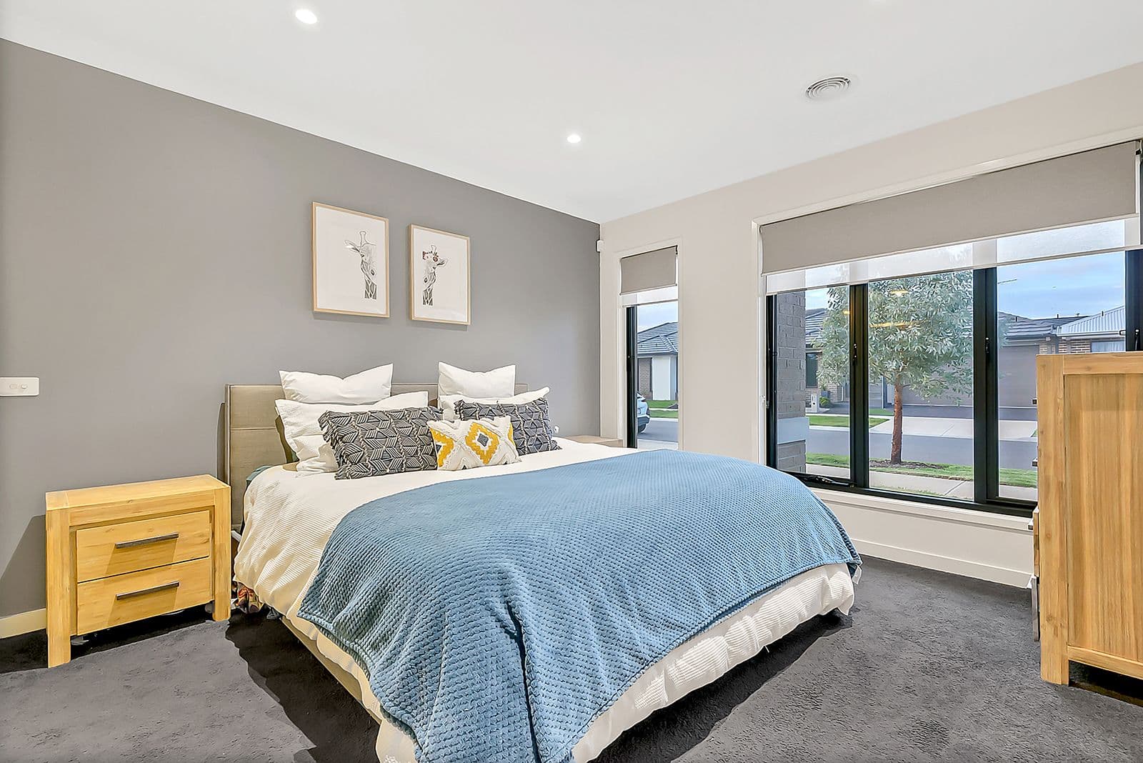 6 Landor Way, Craigieburn VIC 3064, Craigieburn - Thumbnail 3