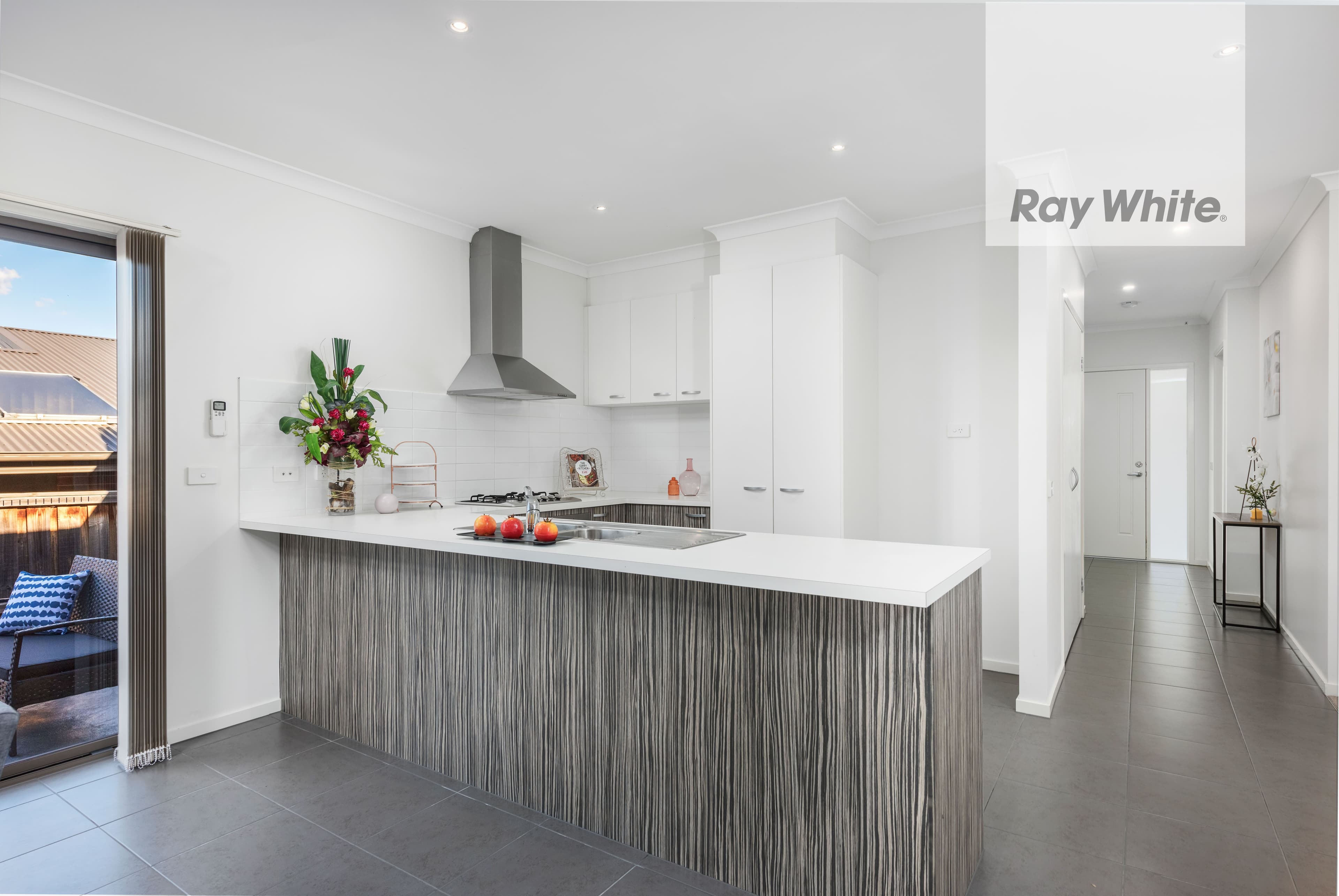 26 Tooradin Crescent, Doreen VIC 3754, Doreen - Thumbnail 2