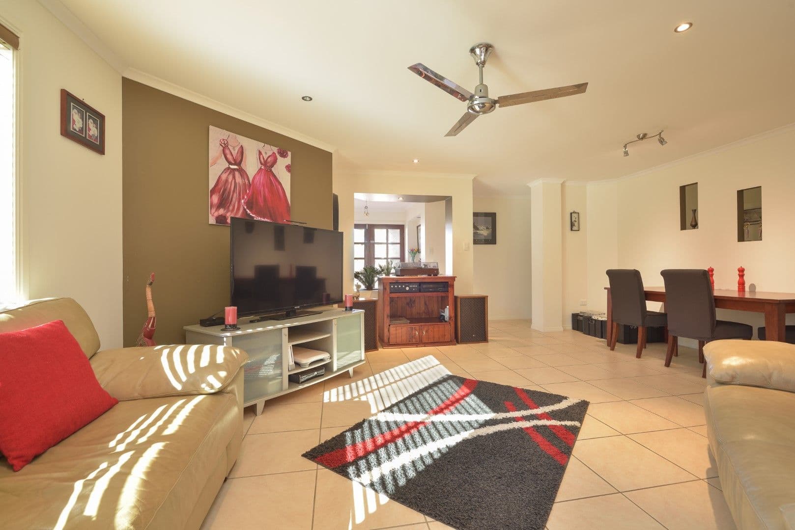 5 Clearview Court, Tannum Sands QLD 4680, Tannum Sands - Thumbnail 3