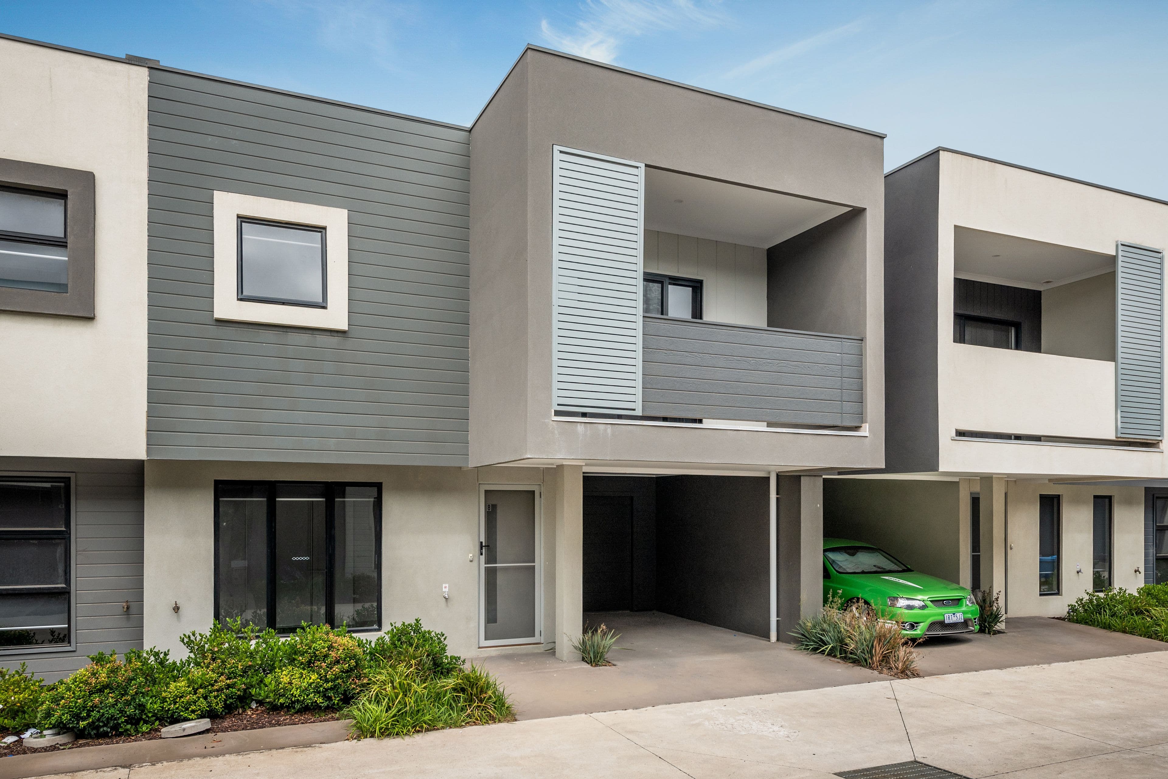 8 Nugget Way, Cranbourne East VIC 3977, Cranbourne East - Image 1