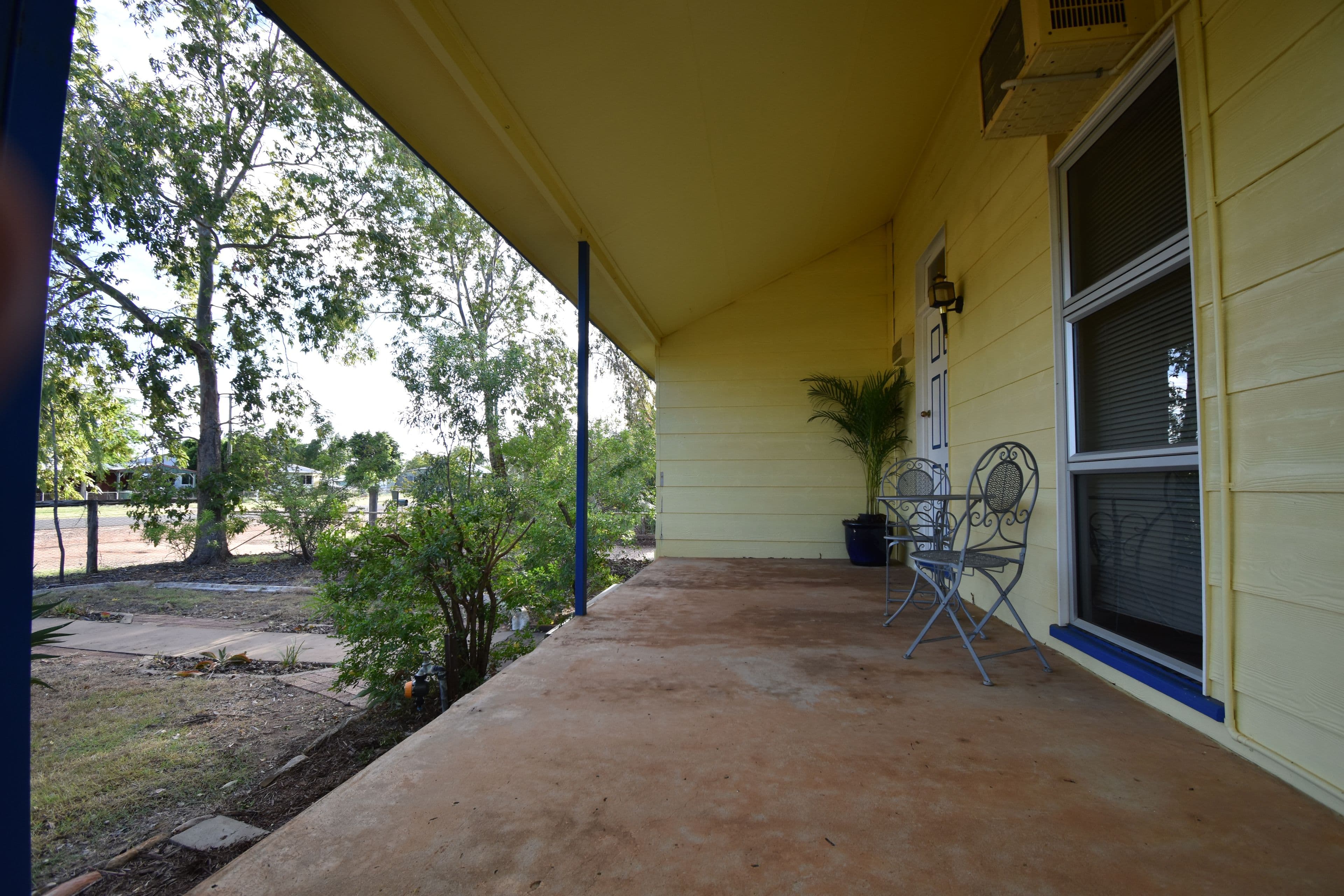 78 Acacia Street, Barcaldine QLD 4725, Barcaldine - Thumbnail 2