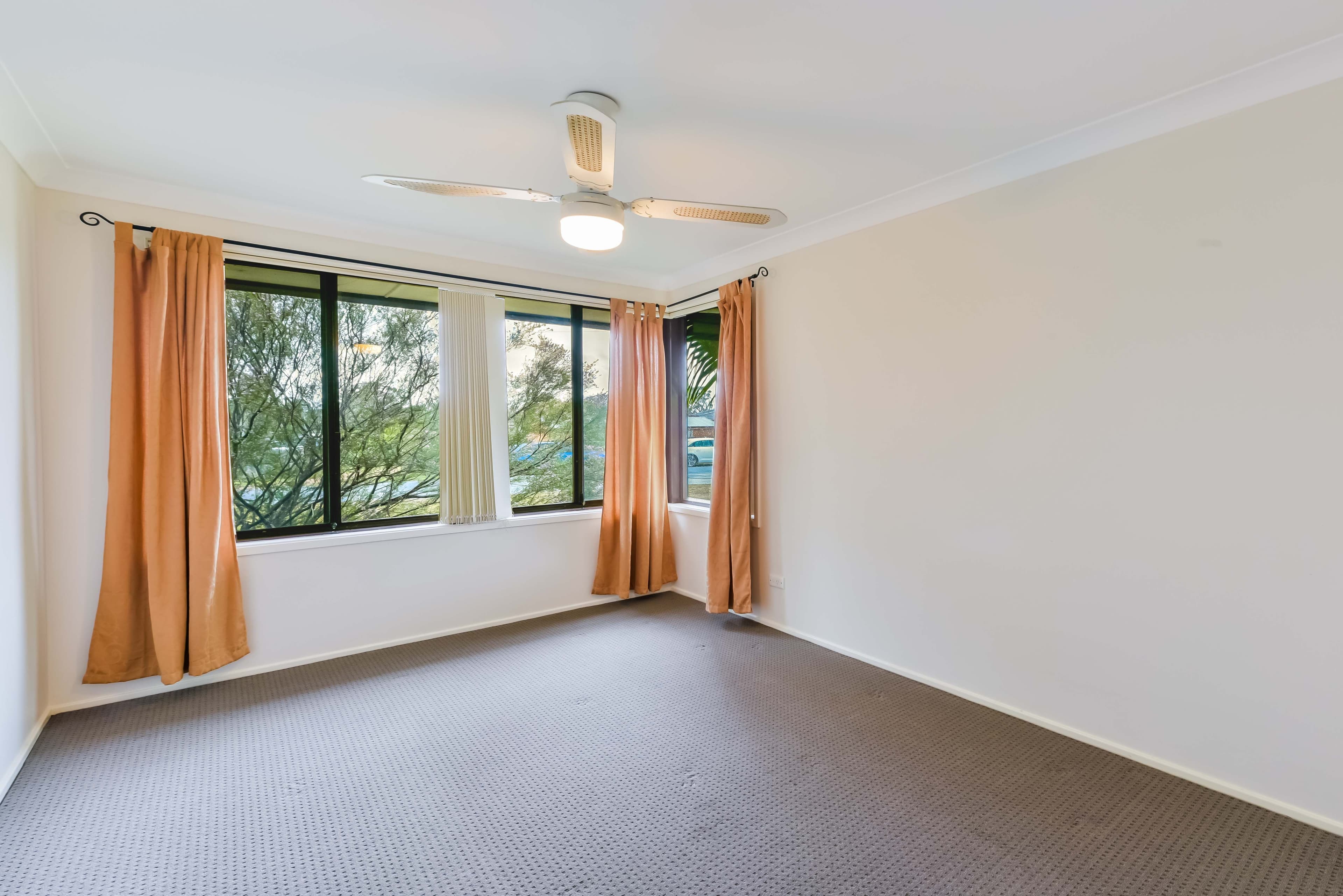 55 Castlereagh Street, Tahmoor - Thumbnail 3
