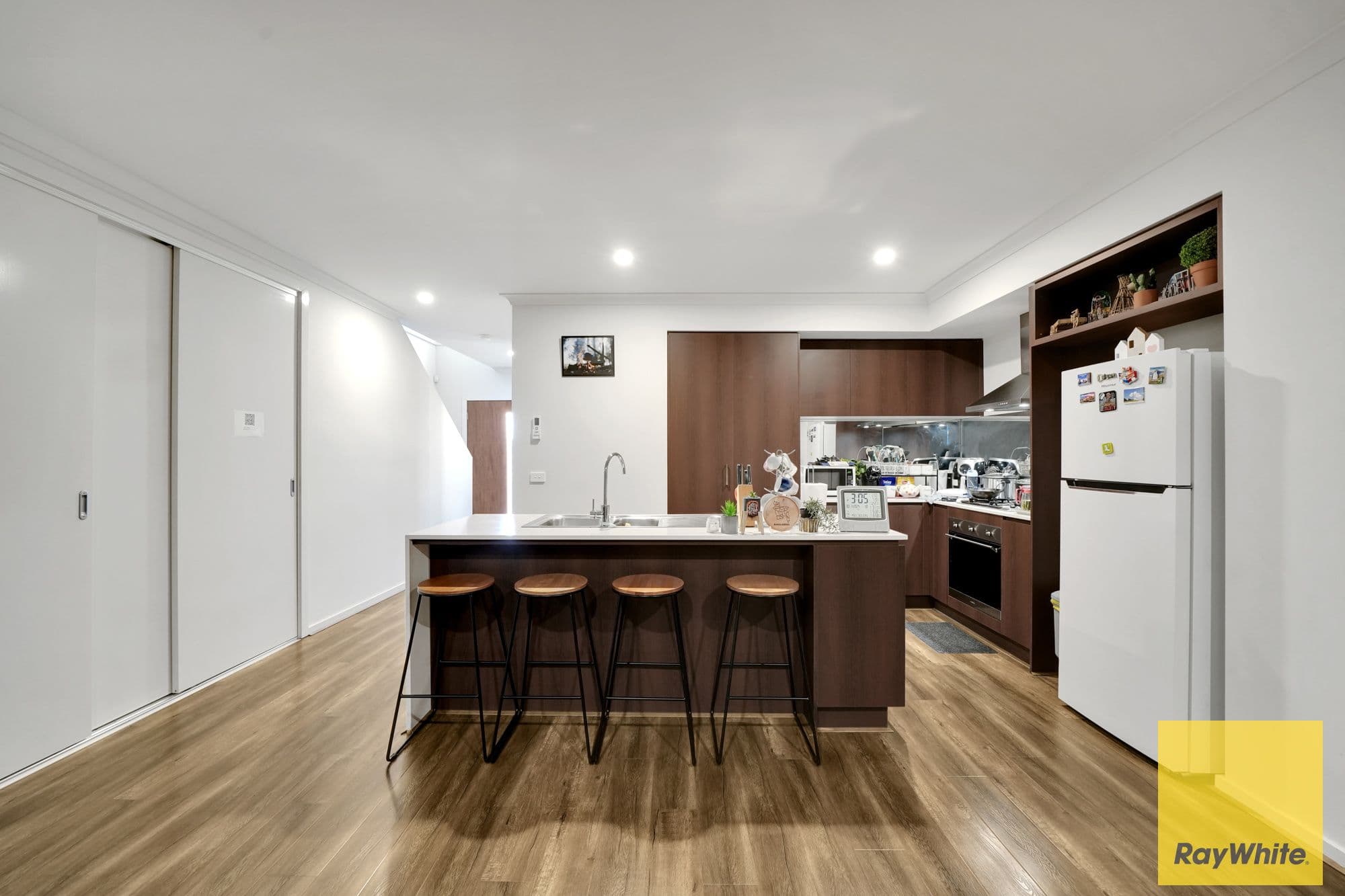 10 Magenta Walk, Tarneit VIC 3029, Tarneit - Thumbnail 5