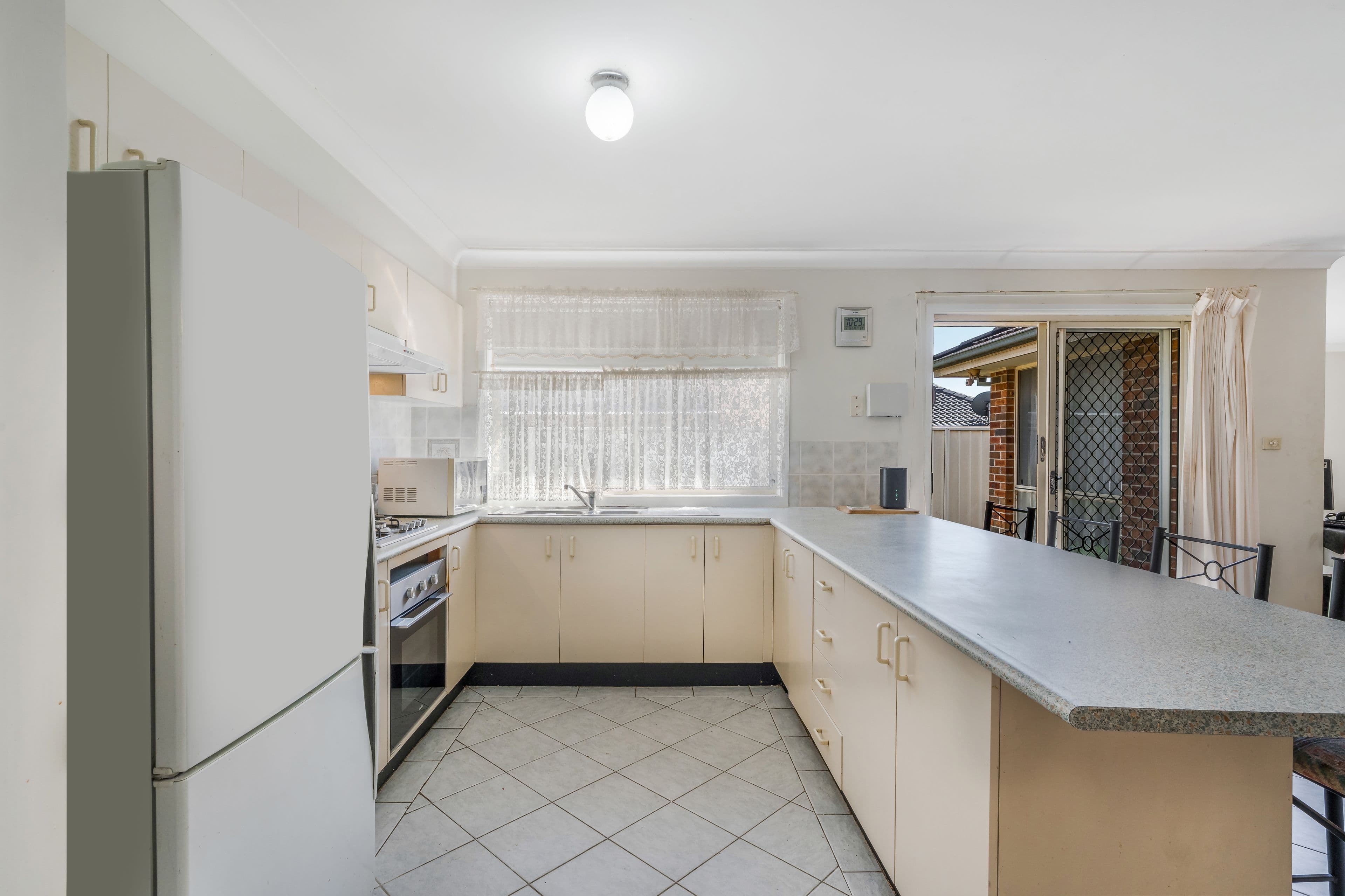 8 Ulladulla Drive, Prestons NSW 2170, Prestons - Thumbnail 8