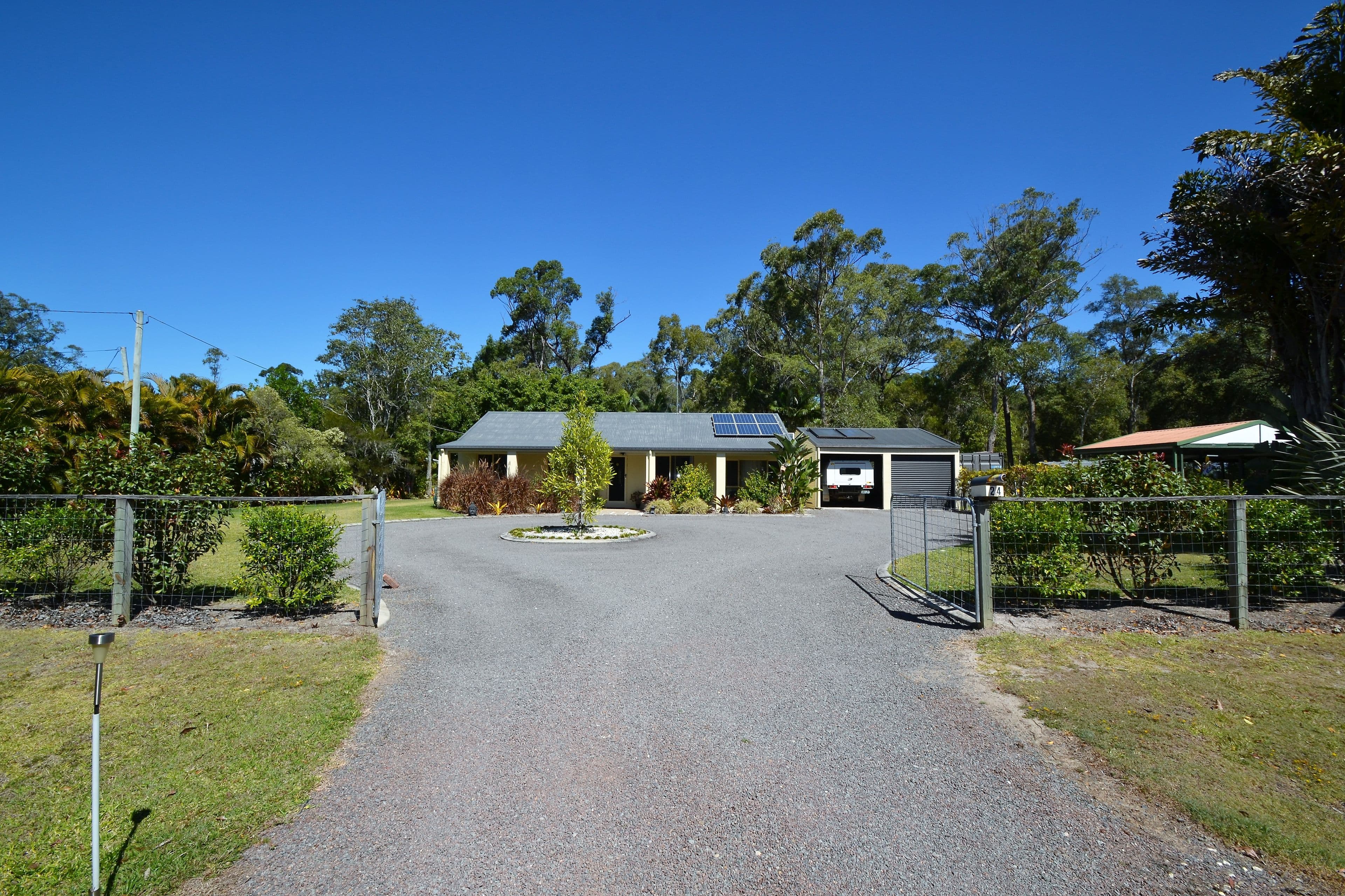 24 Graham Drive, Landsborough QLD 4550, Landsborough - Image 1